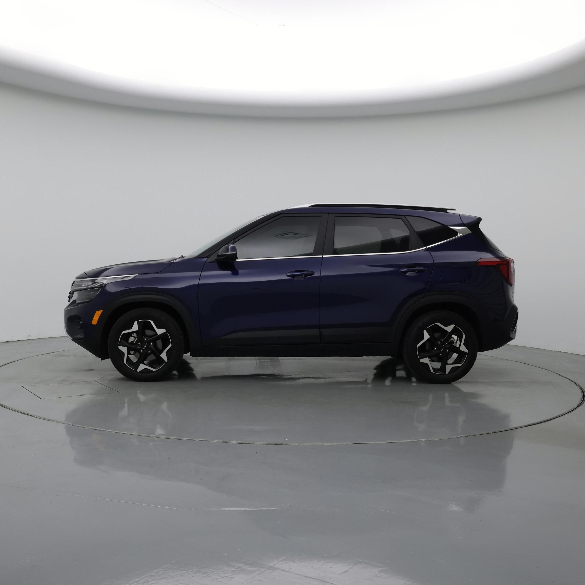 Thumbnail: 2024 Kia Seltos - 3