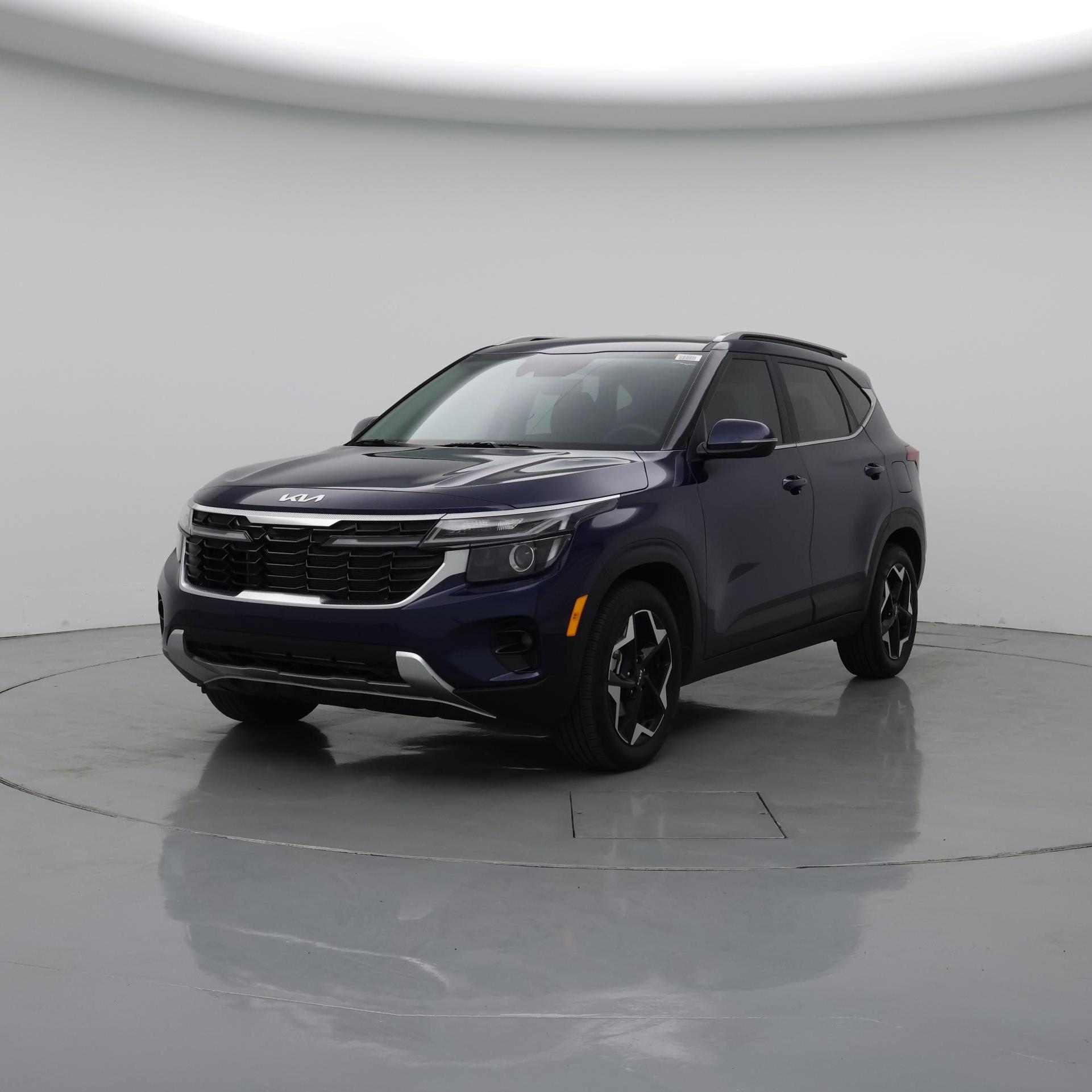 Thumbnail: 2024 Kia Seltos - 4