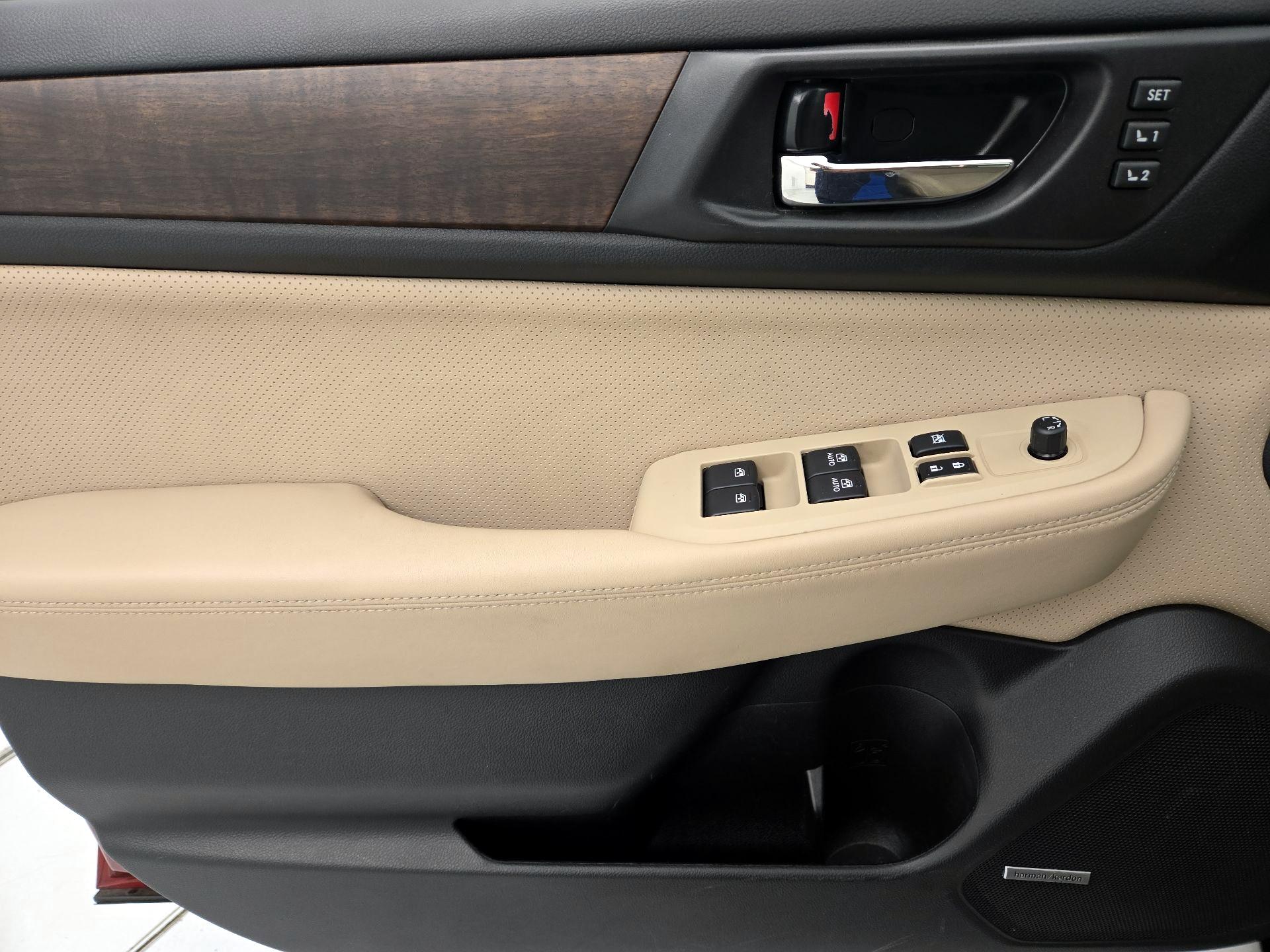 Thumbnail: 2016 Subaru Outback - 12