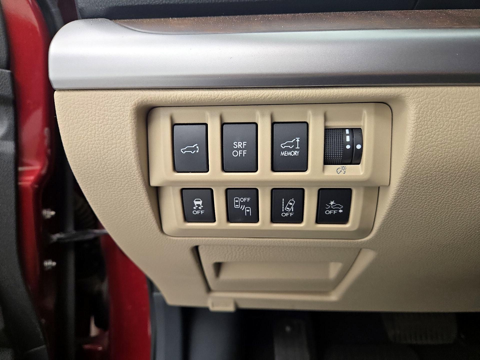 Thumbnail: 2016 Subaru Outback - 13