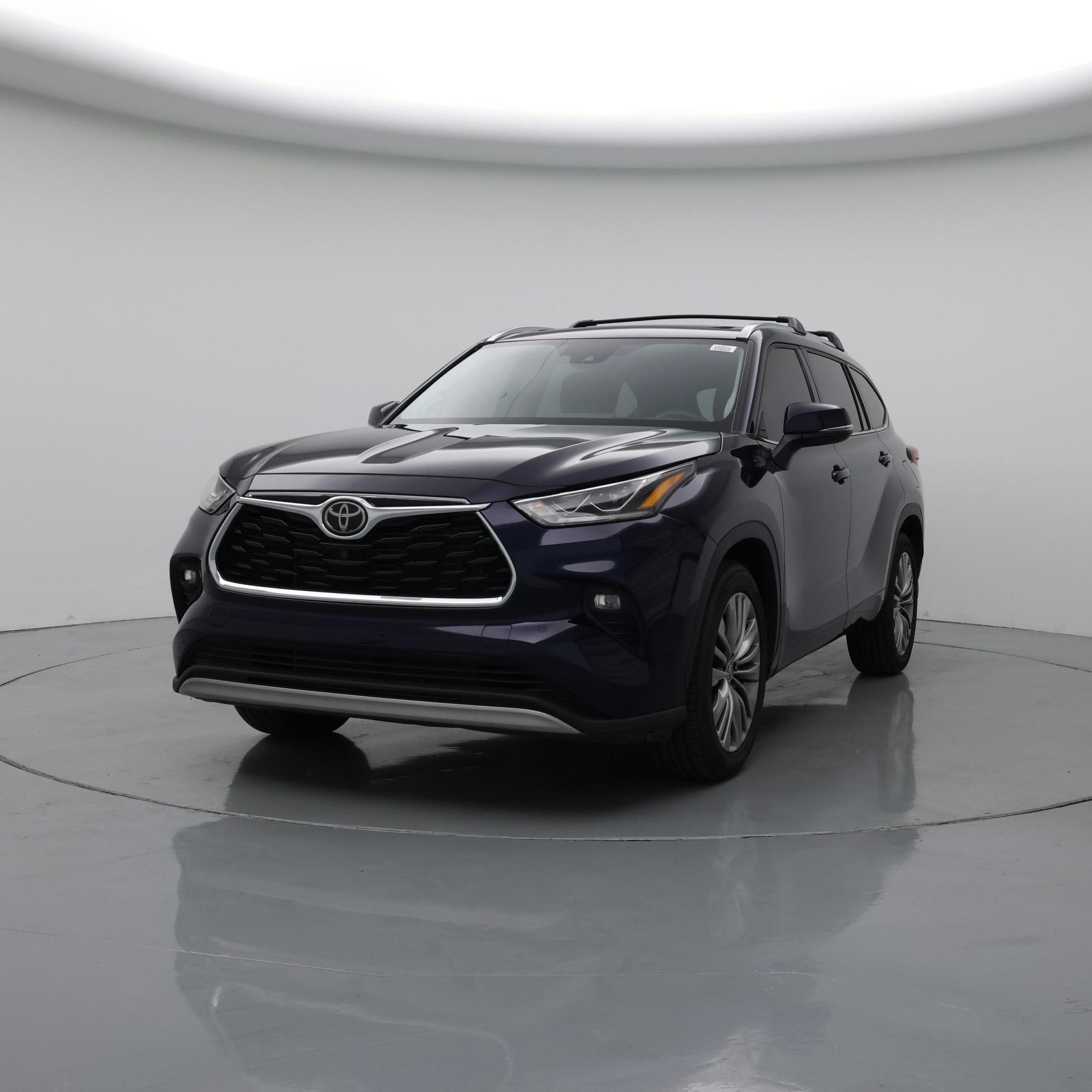 Thumbnail: 2021 Toyota Highlander - 4