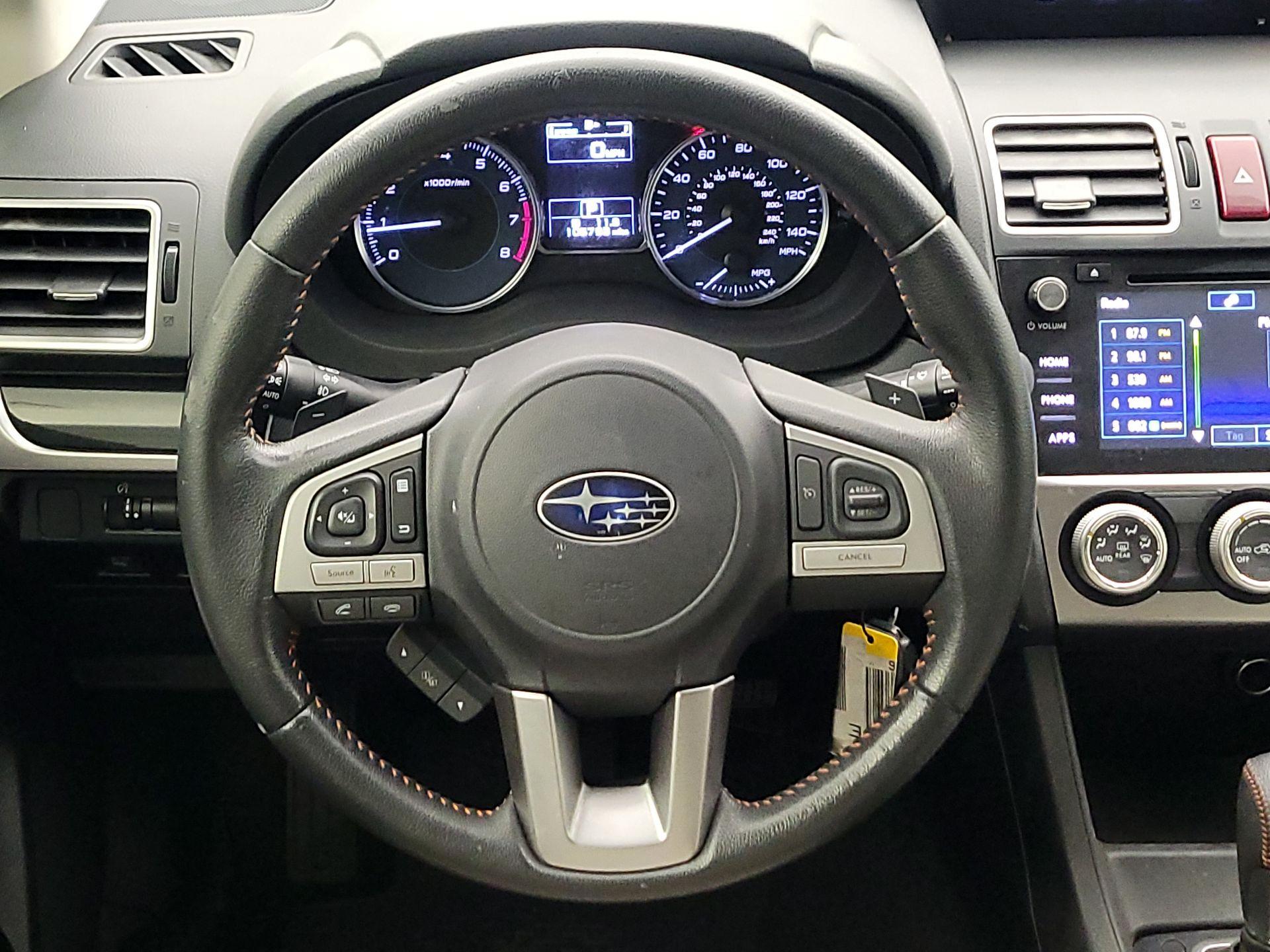 Thumbnail: 2017 Subaru Crosstrek - 10