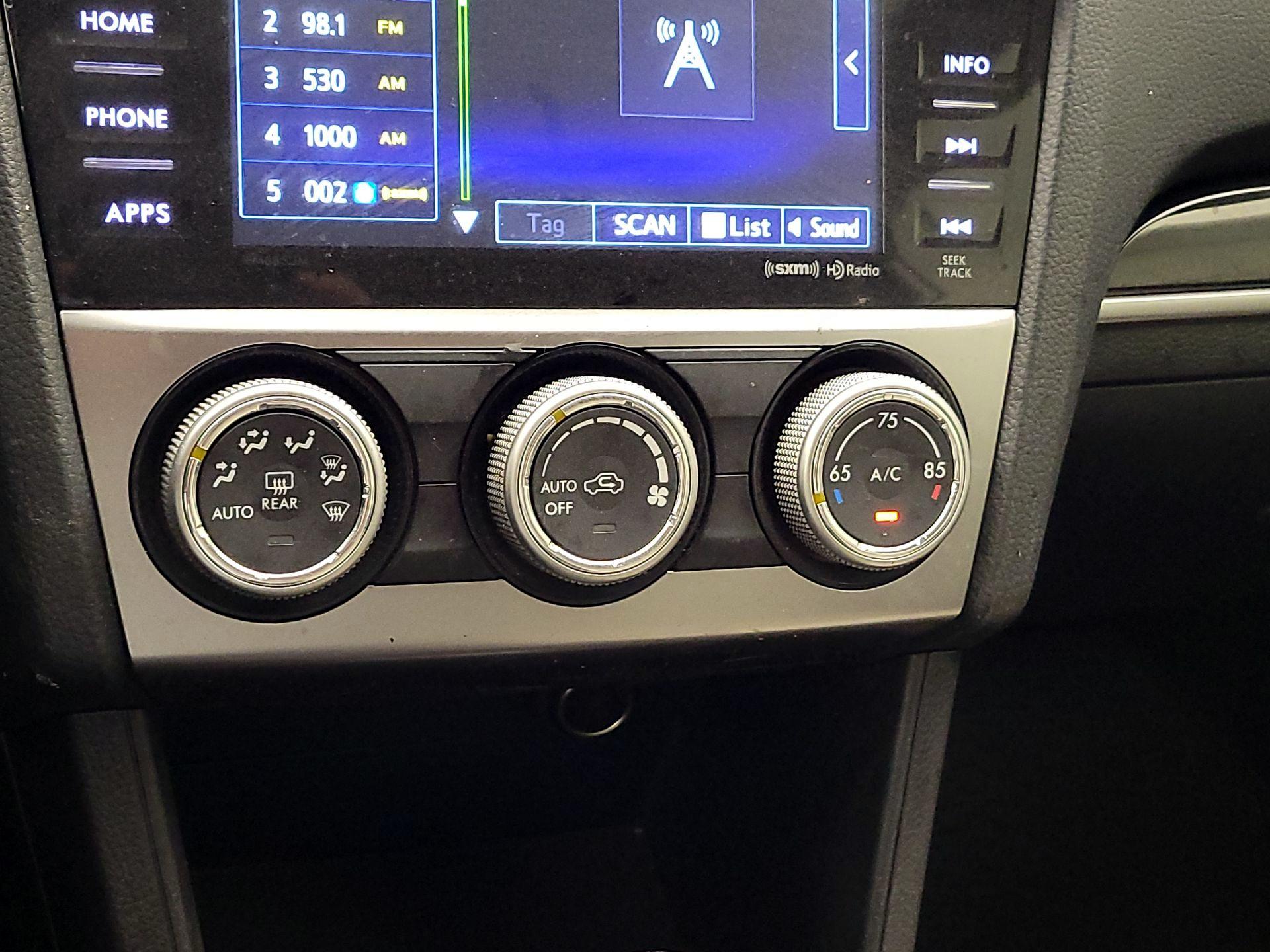 Thumbnail: 2017 Subaru Crosstrek - 16