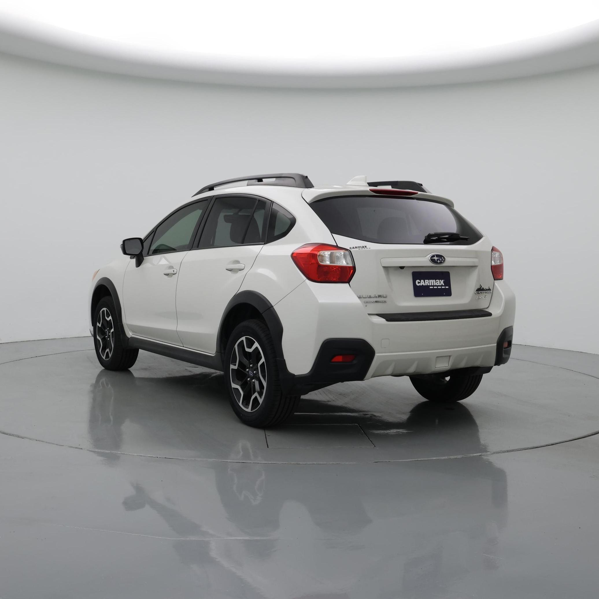 Thumbnail: 2017 Subaru Crosstrek - 2