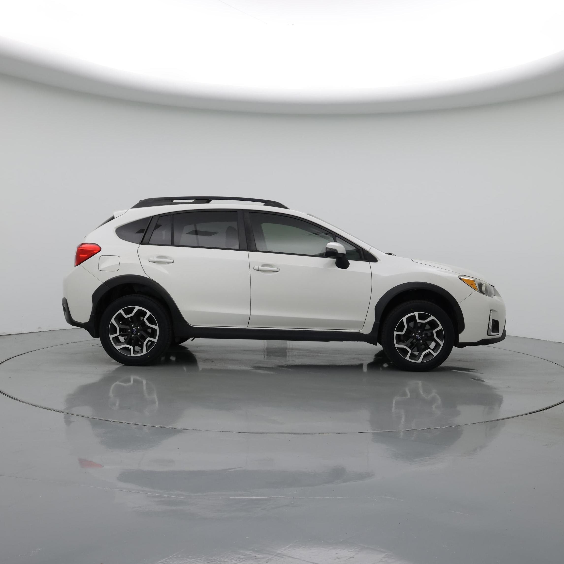 Thumbnail: 2017 Subaru Crosstrek - 7