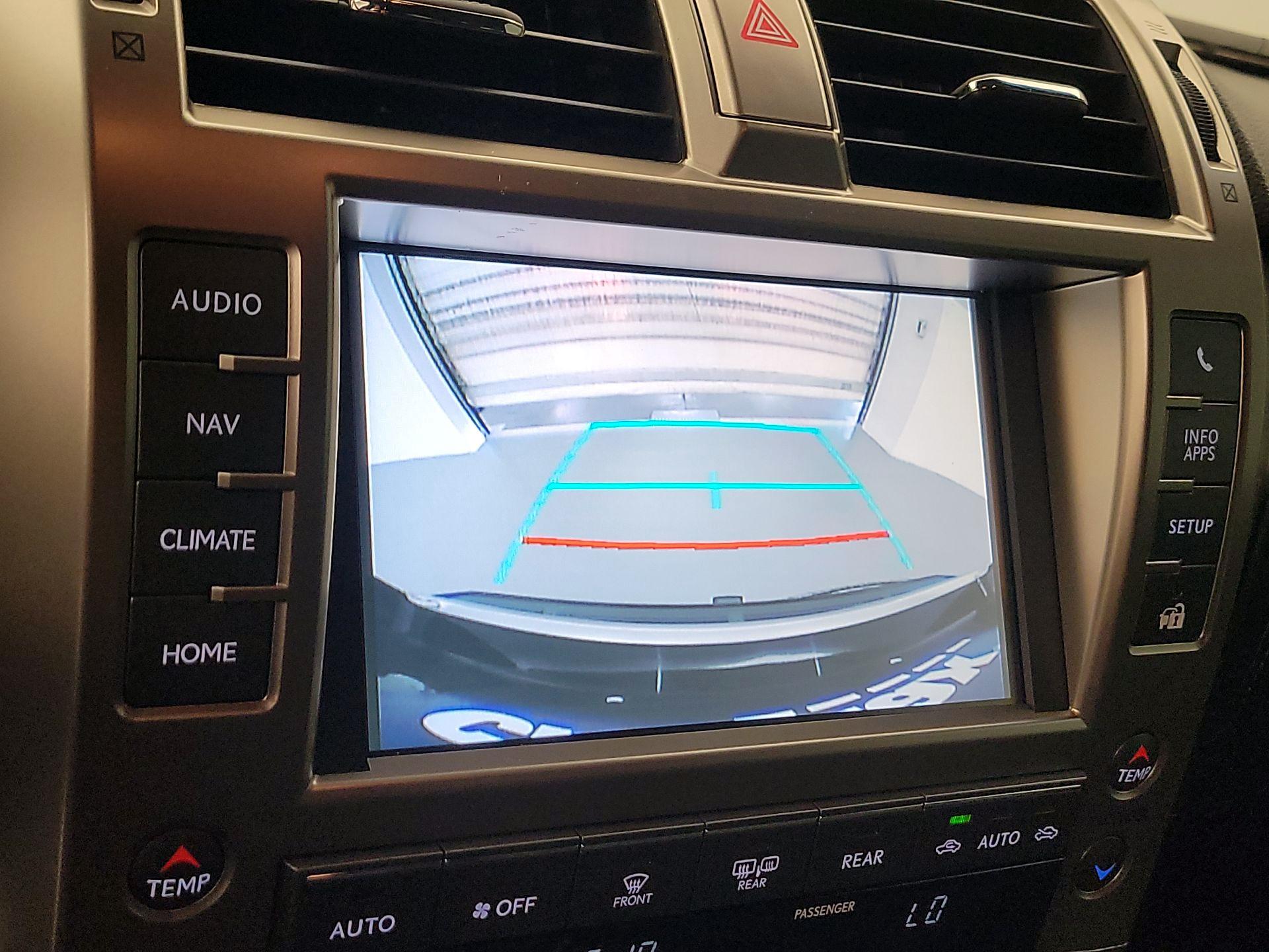 Thumbnail: 2020 Lexus GX - 15