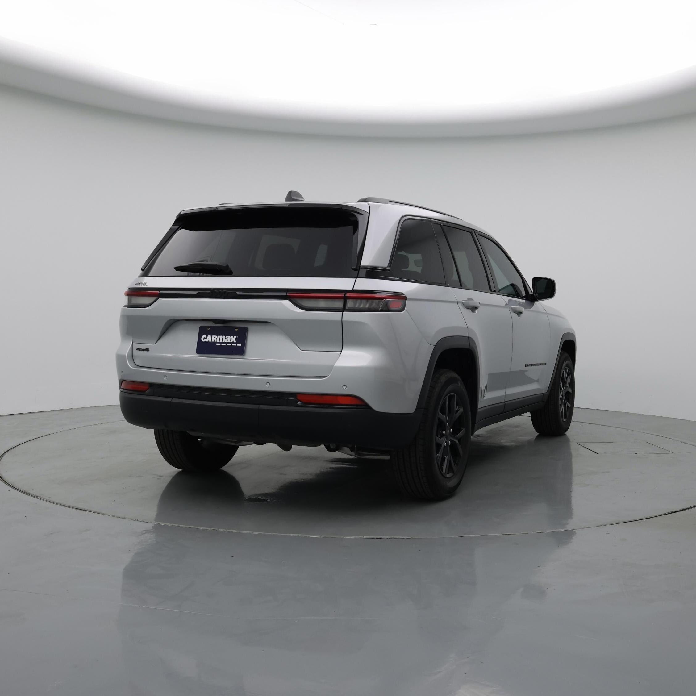 Thumbnail: 2025 Jeep Grand Cherokee - 8