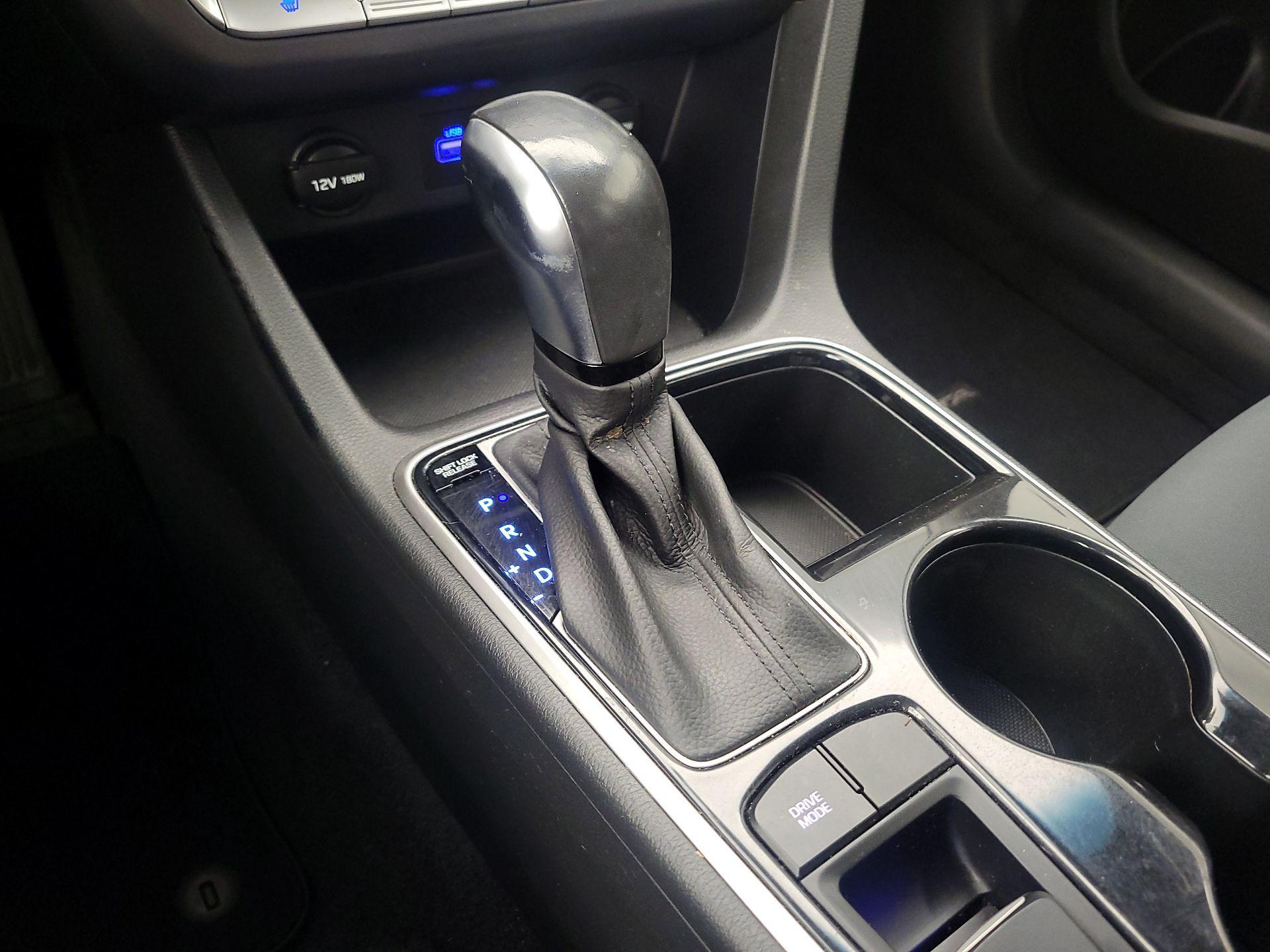 Thumbnail: 2018 Hyundai Sonata - 17