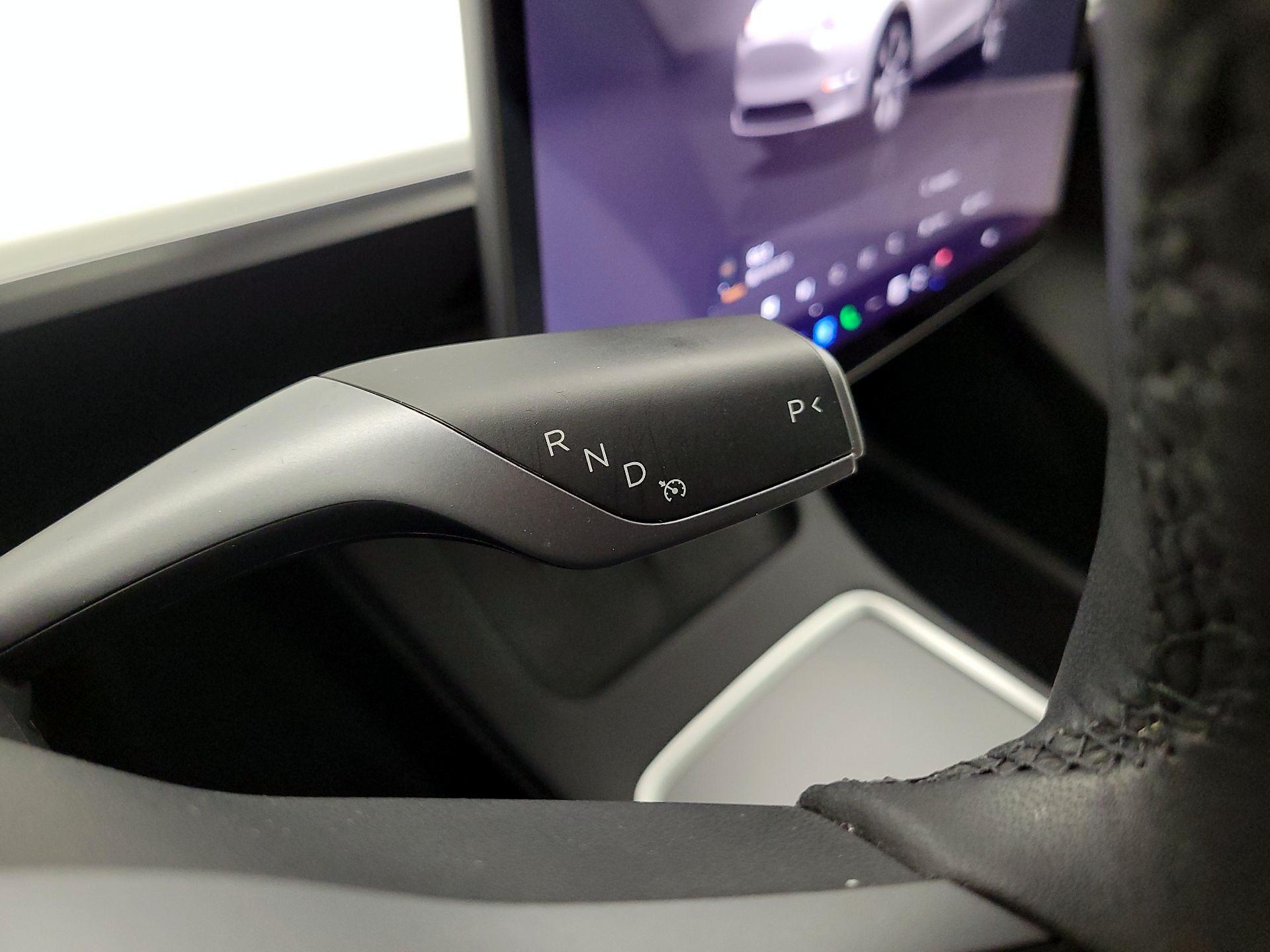 Thumbnail: 2022 Tesla Model Y - 17