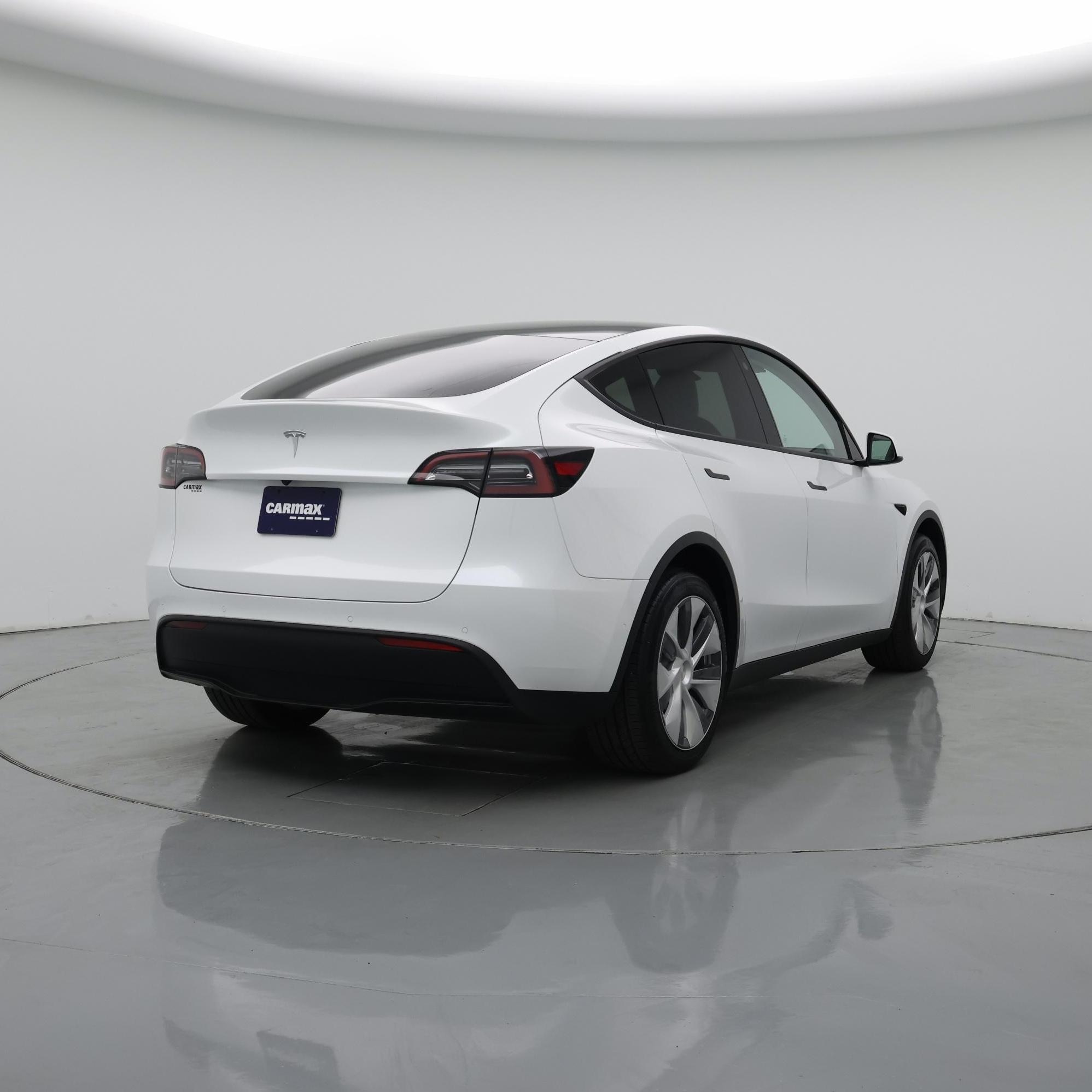 Thumbnail: 2022 Tesla Model Y - 8