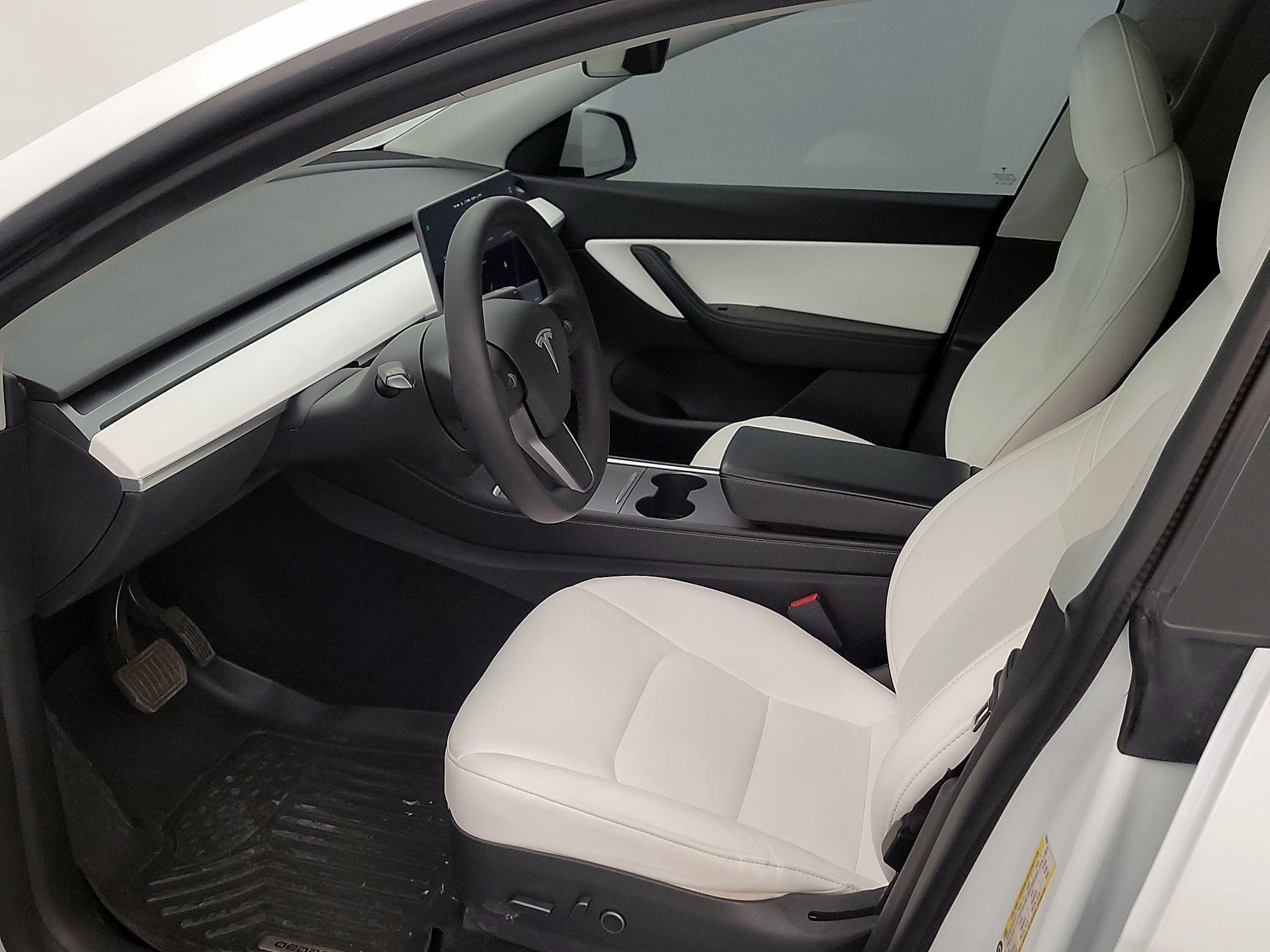 Thumbnail: 2021 Tesla Model Y - 11