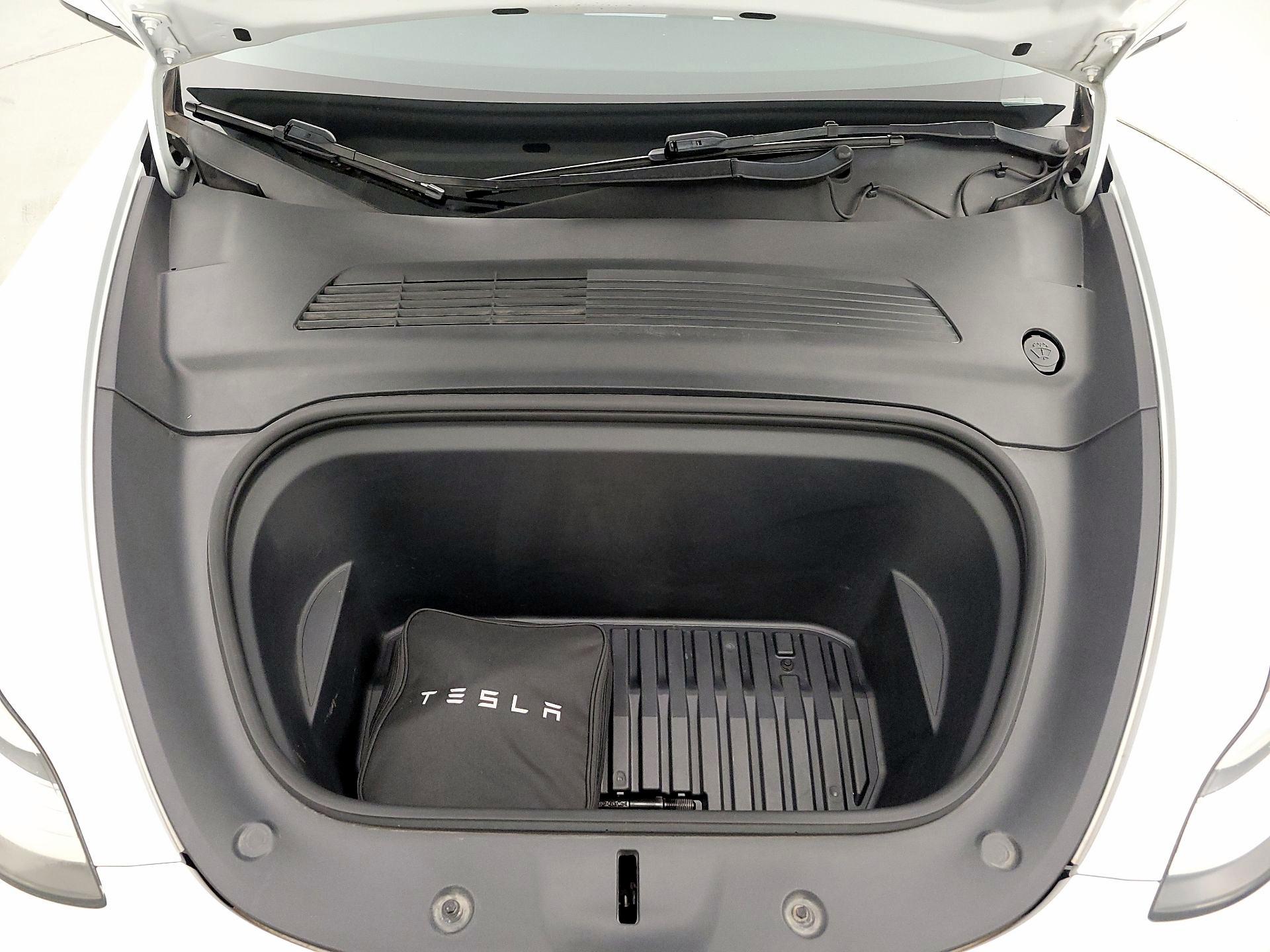 Thumbnail: 2021 Tesla Model Y - 20