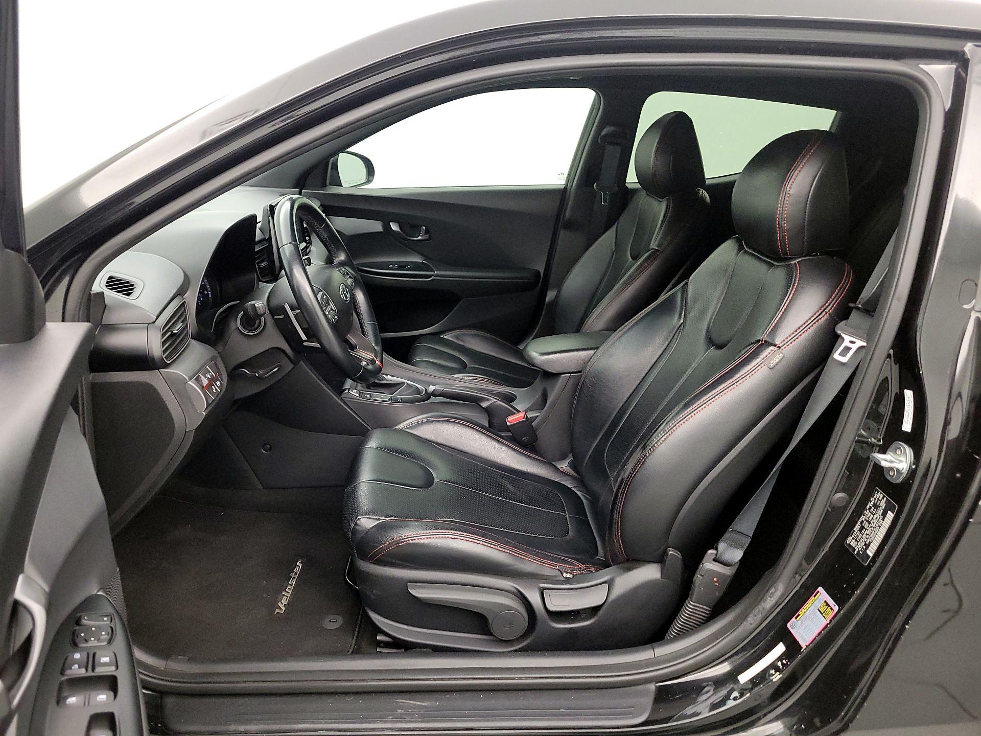 Thumbnail: 2020 Hyundai Veloster - 11