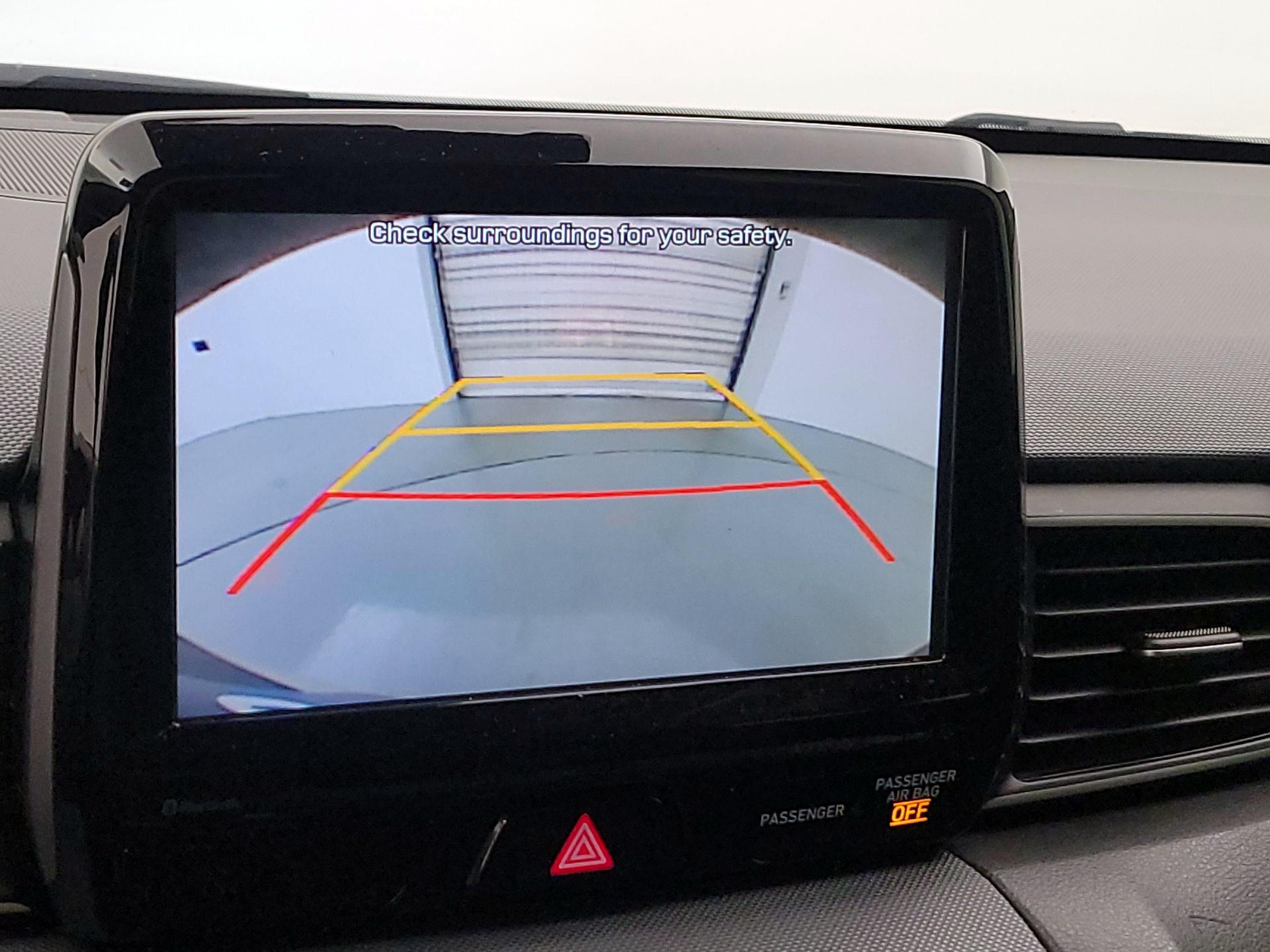 Thumbnail: 2020 Hyundai Veloster - 14