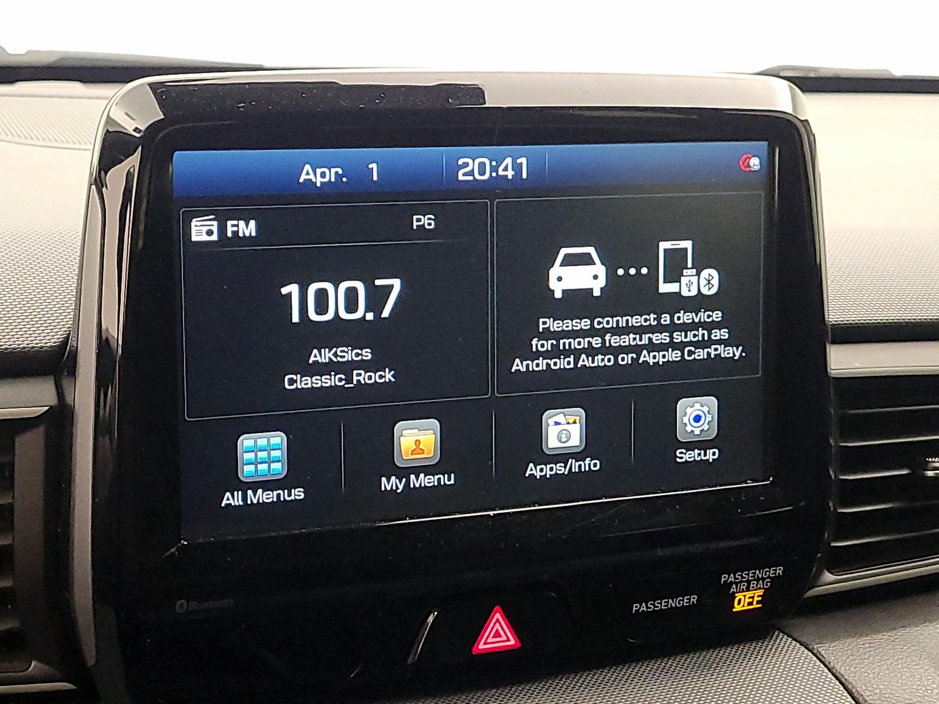 Thumbnail: 2020 Hyundai Veloster - 15