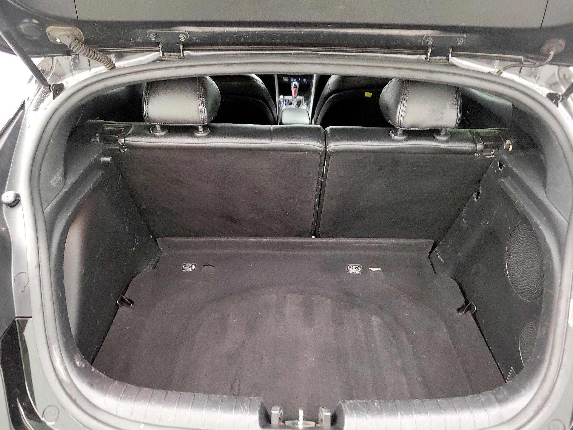 Thumbnail: 2020 Hyundai Veloster - 20