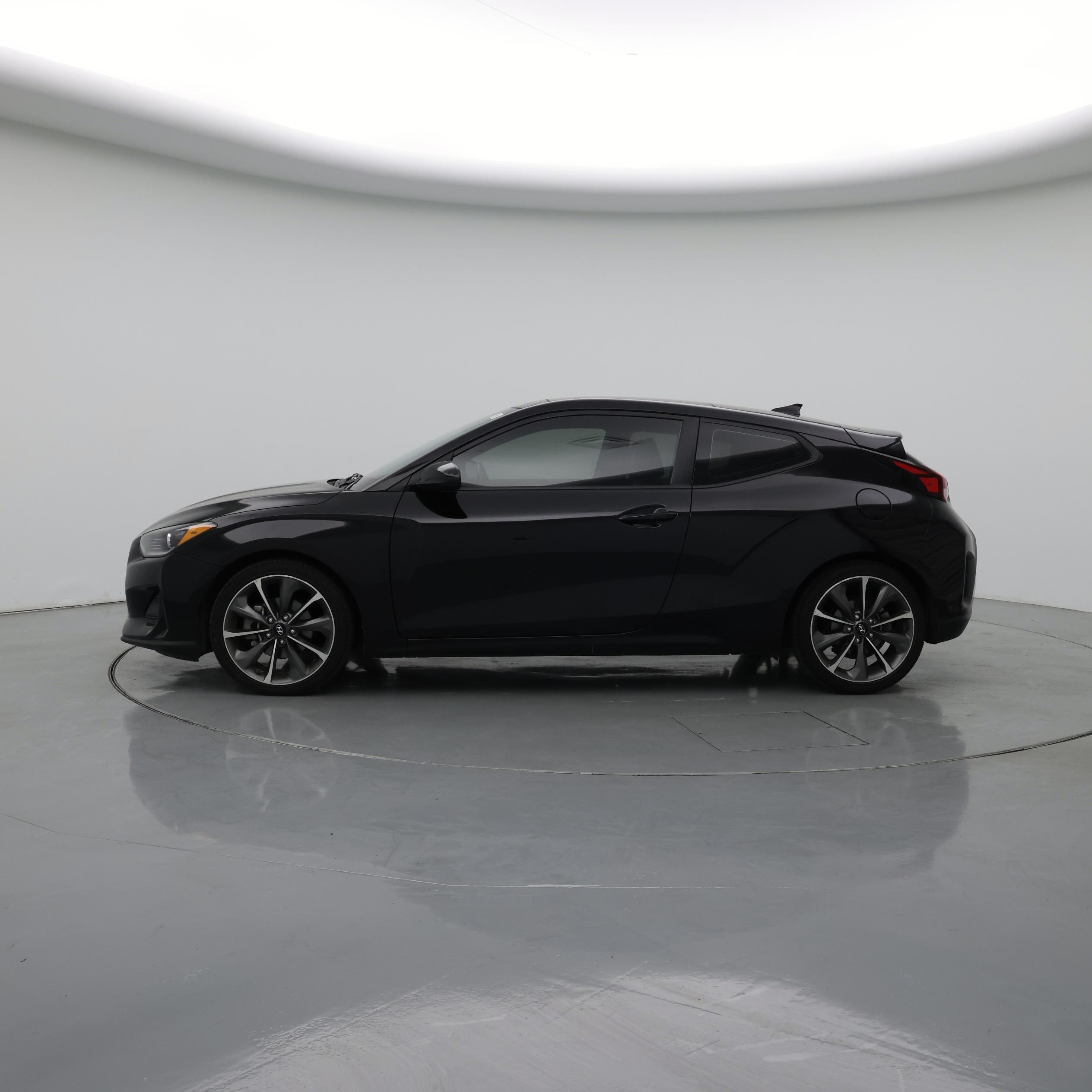Thumbnail: 2020 Hyundai Veloster - 3
