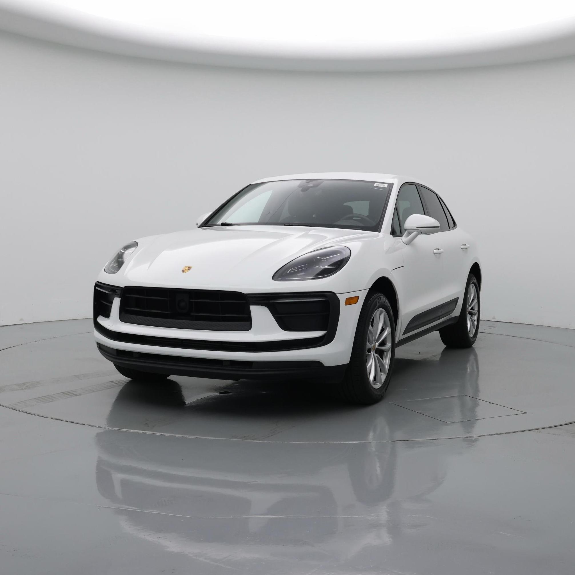 Thumbnail: 2023 Porsche Macan - 4