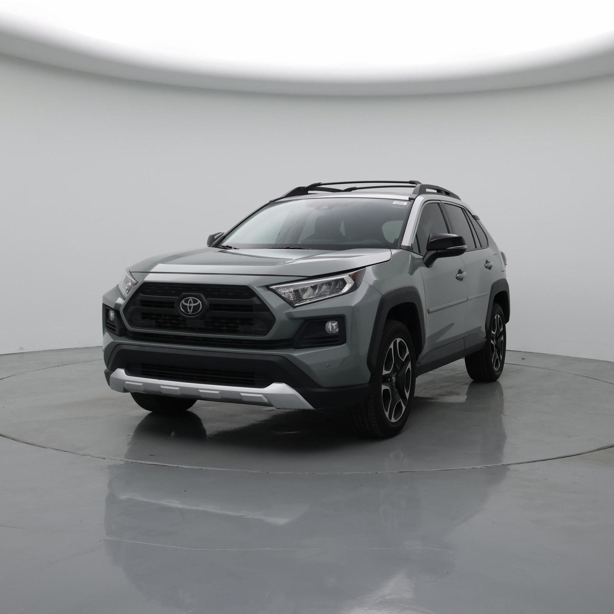 Thumbnail: 2019 Toyota RAV4 - 4