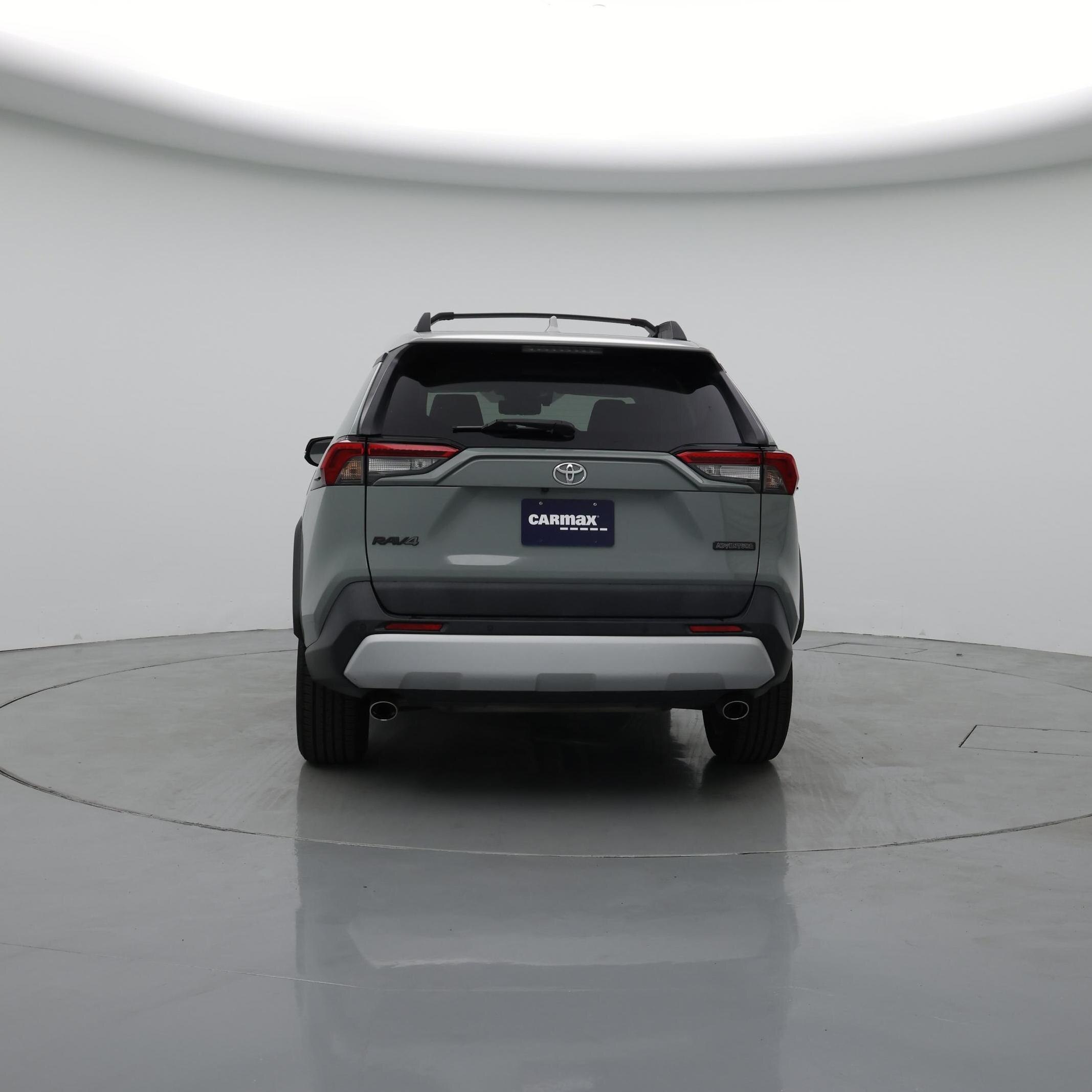 Thumbnail: 2019 Toyota RAV4 - 6