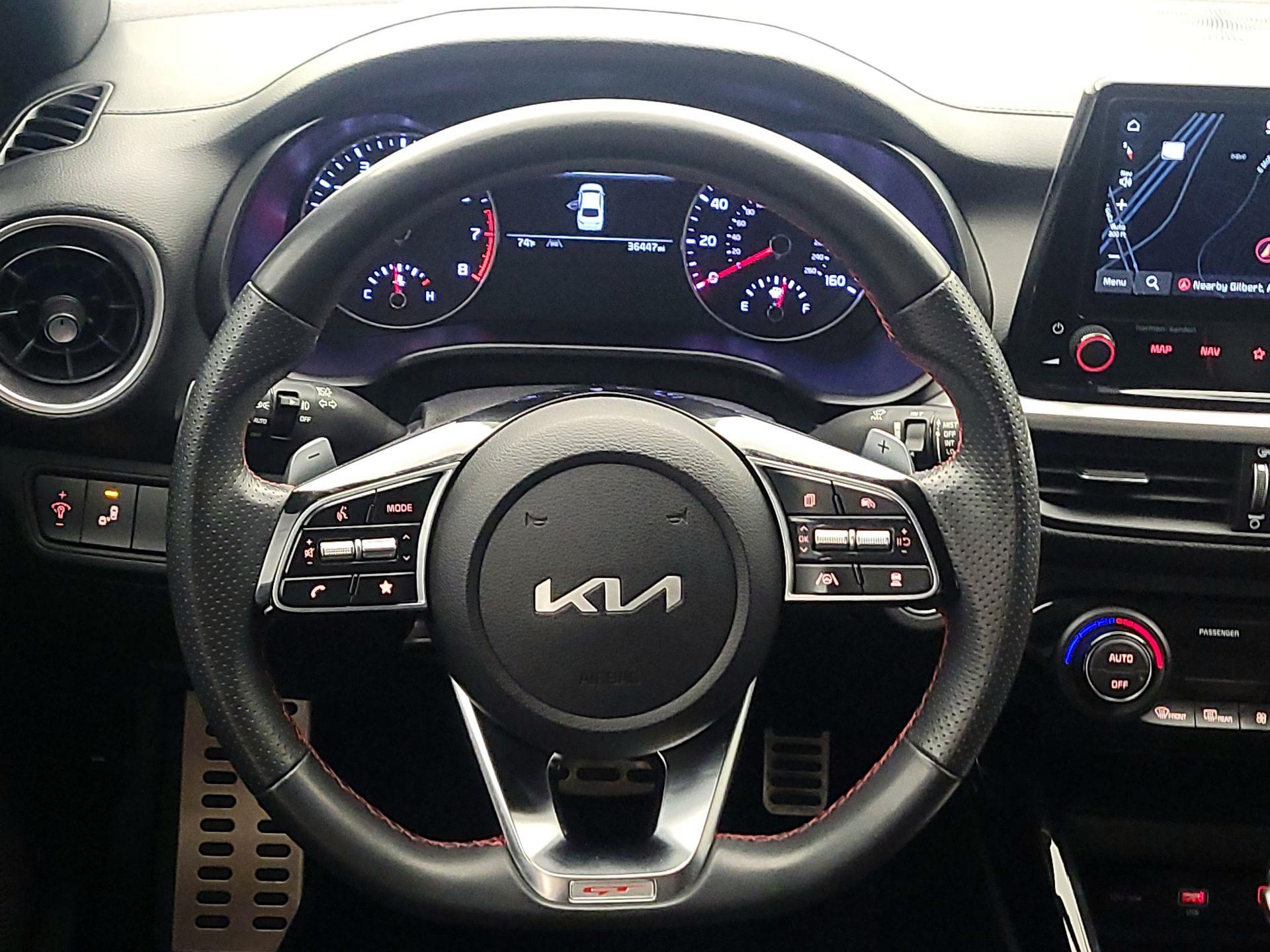 Thumbnail: 2023 Kia Forte - 10