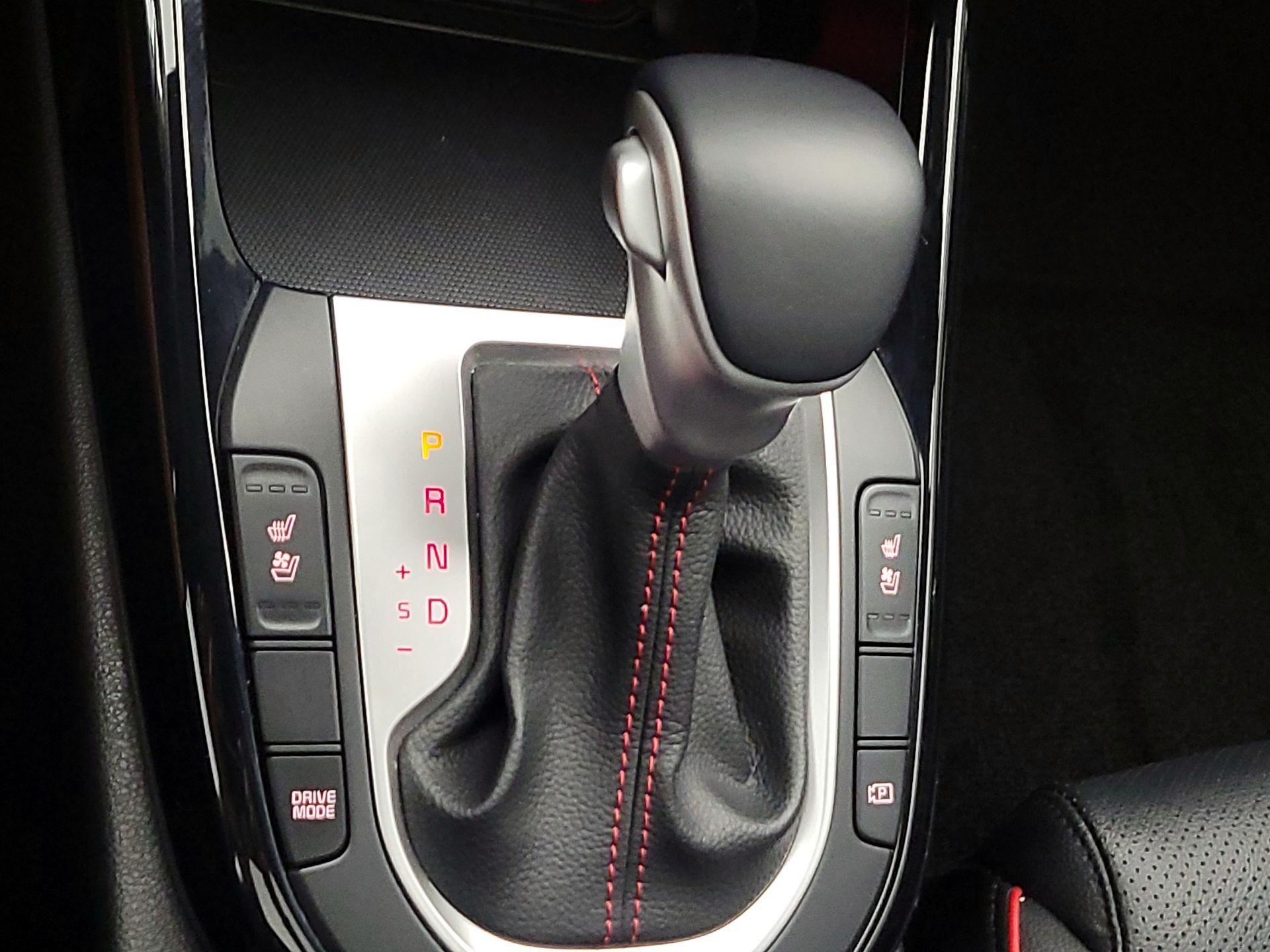 Thumbnail: 2023 Kia Forte - 18