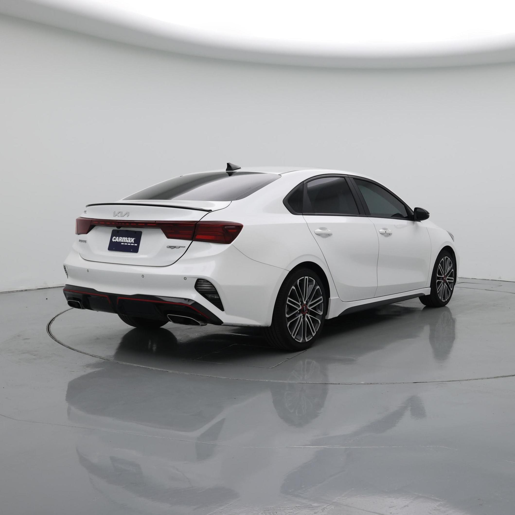 Thumbnail: 2023 Kia Forte - 8