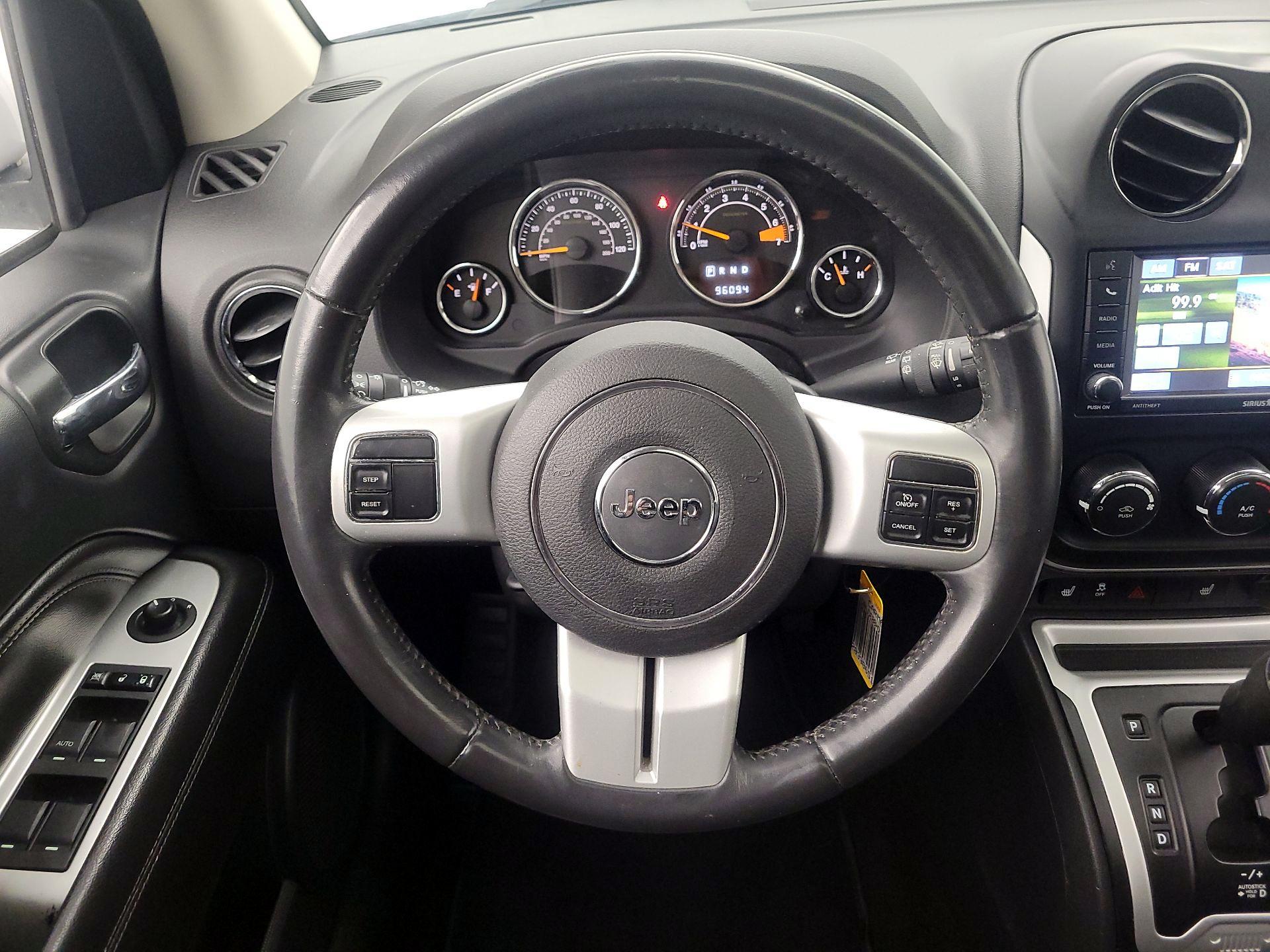 Thumbnail: 2017 Jeep Compass - 10