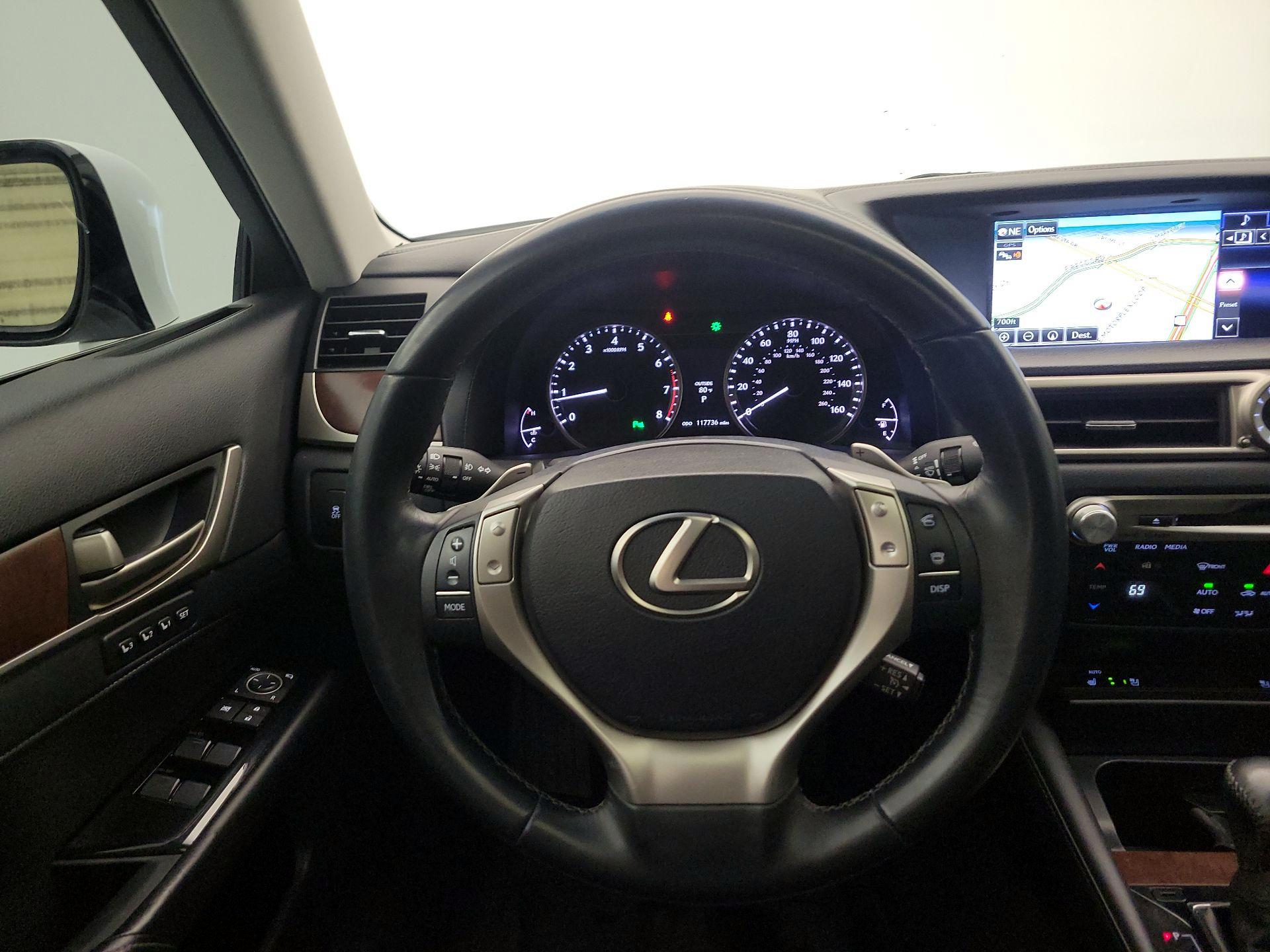 Thumbnail: 2015 Lexus GS - 10