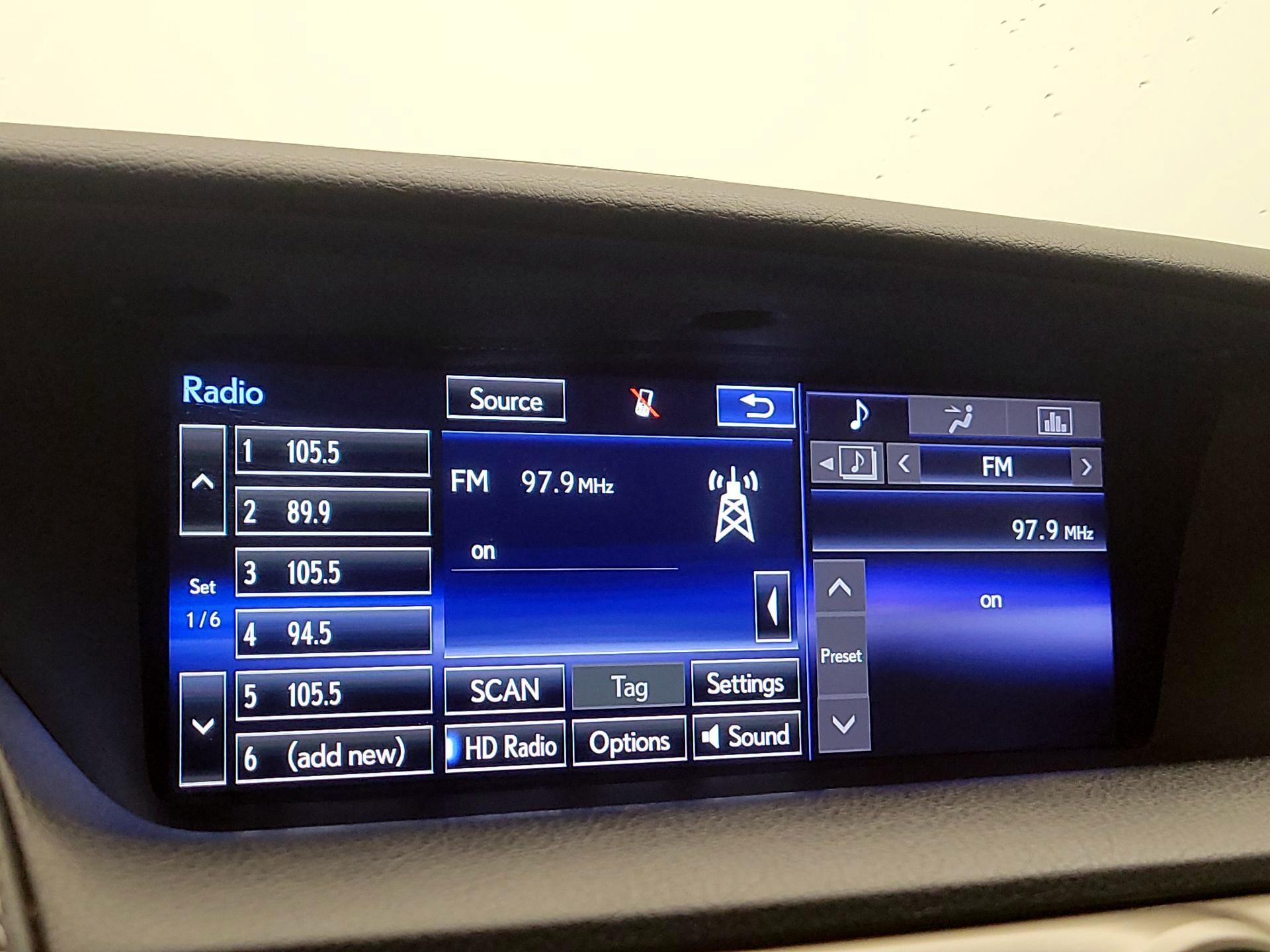 Thumbnail: 2015 Lexus GS - 16