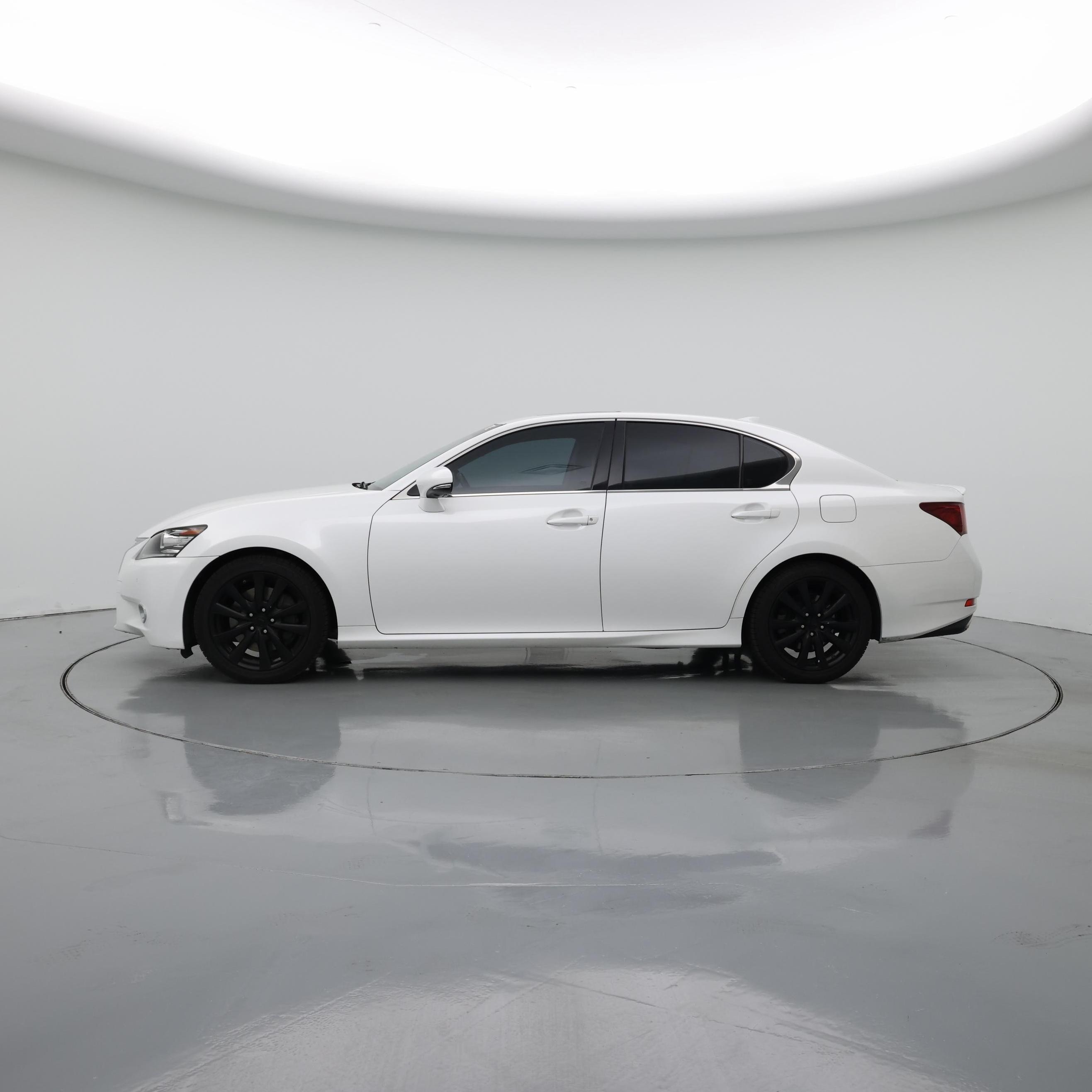 Thumbnail: 2015 Lexus GS - 3