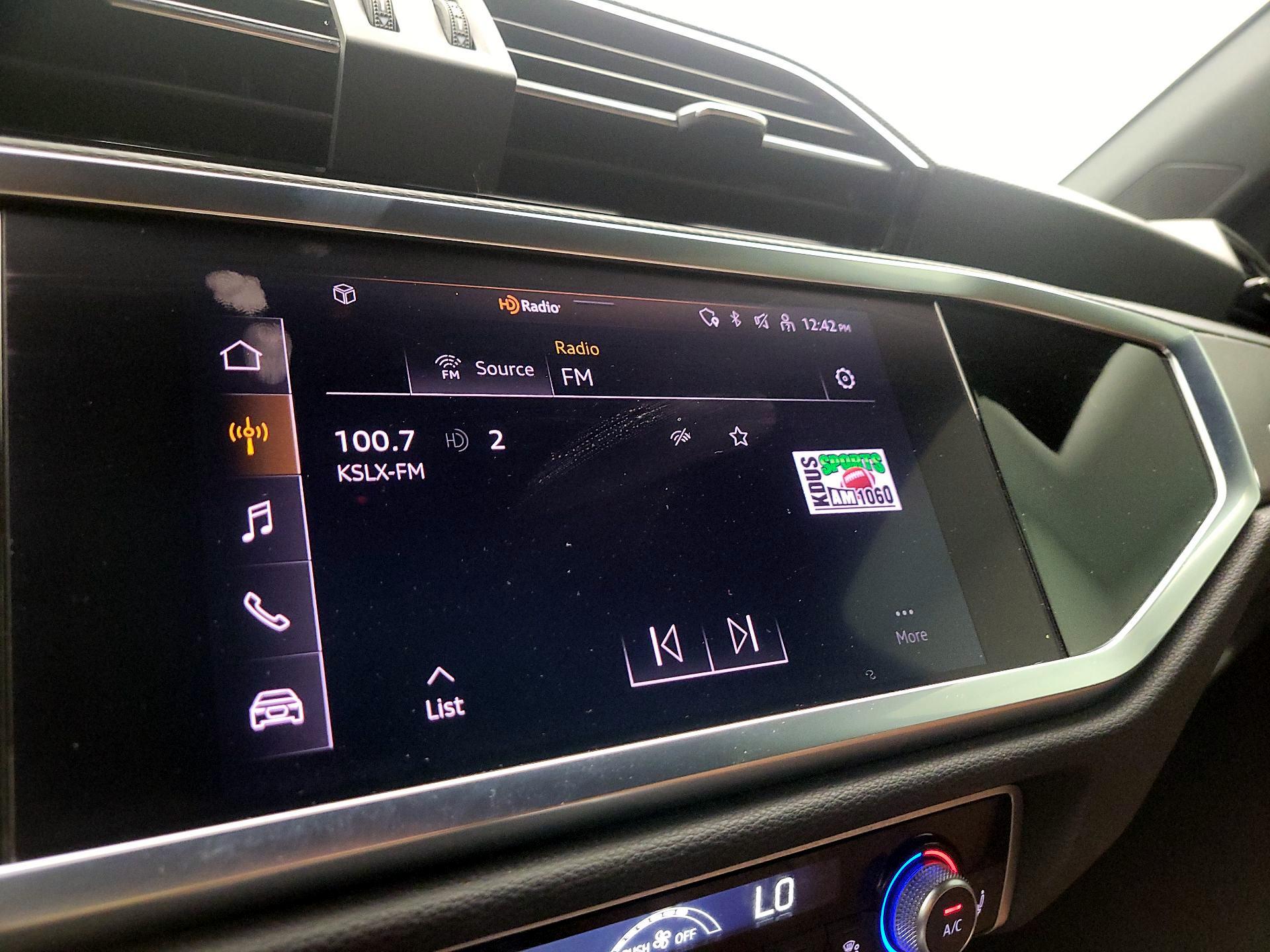 Thumbnail: 2022 Audi Q3 - 15