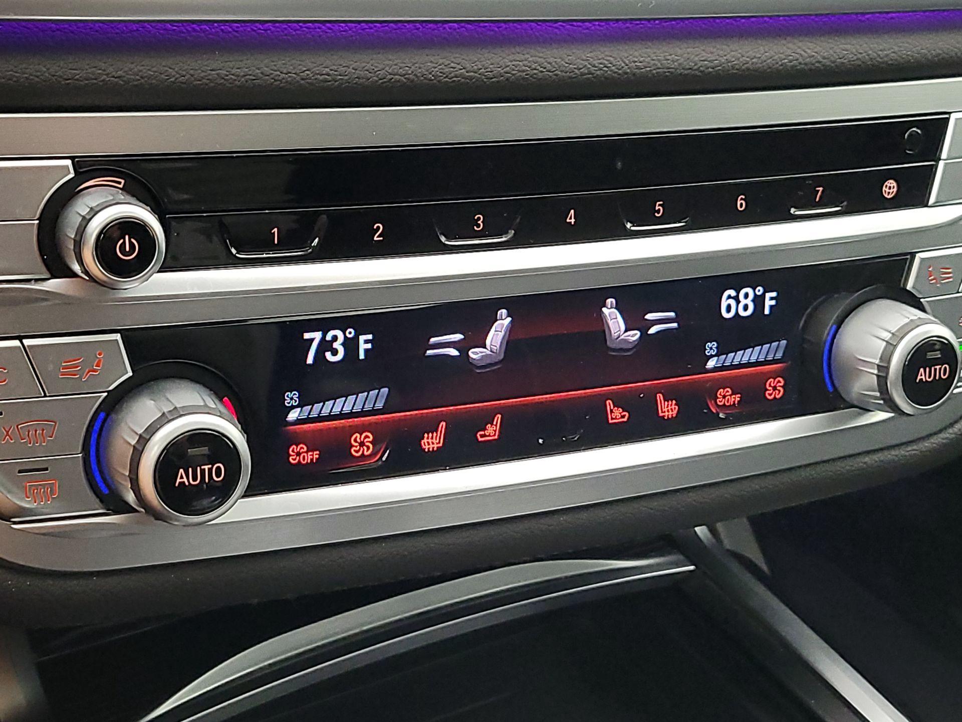 Thumbnail: 2022 BMW 7 Series - 17