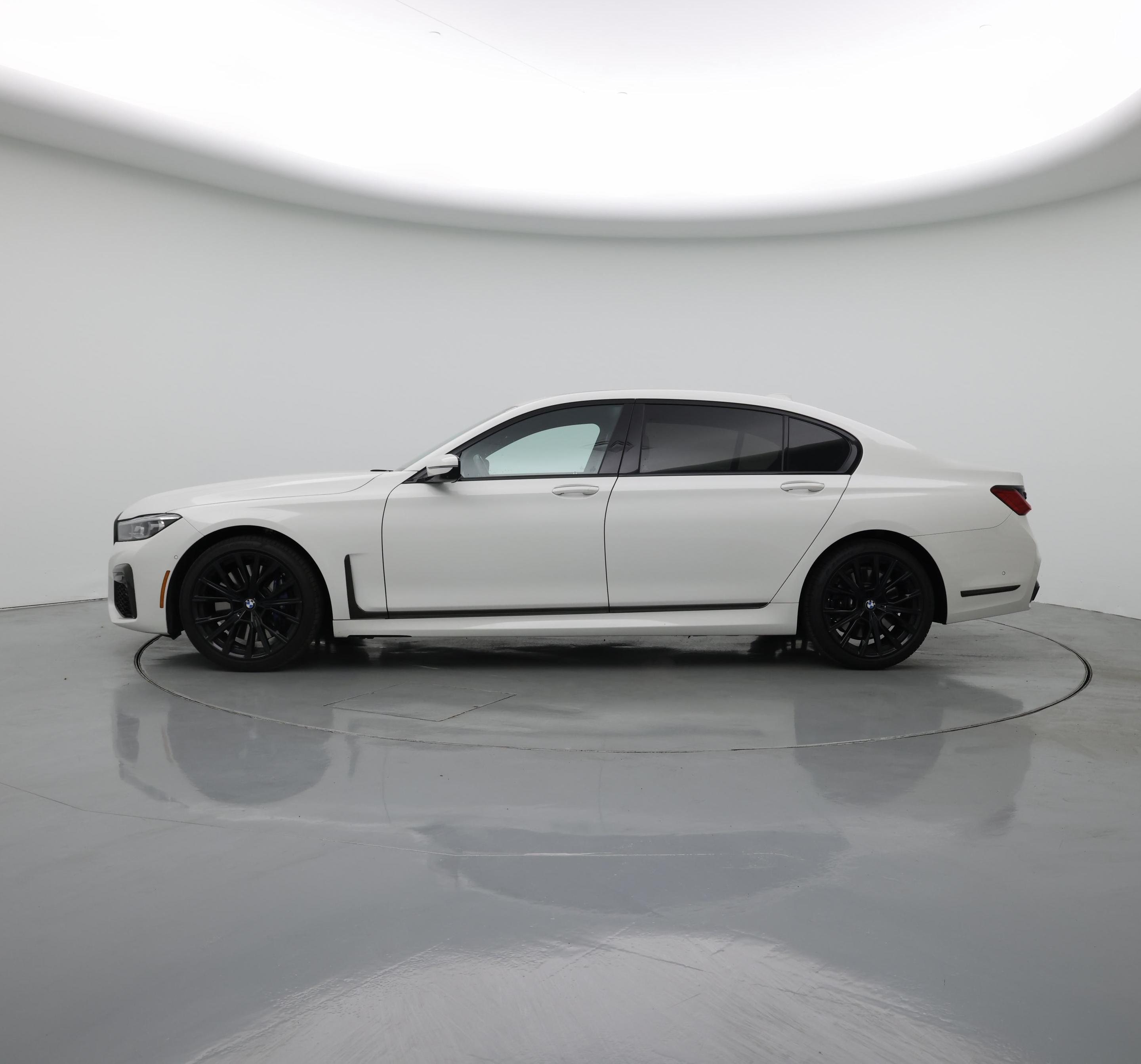 Thumbnail: 2022 BMW 7 Series - 3