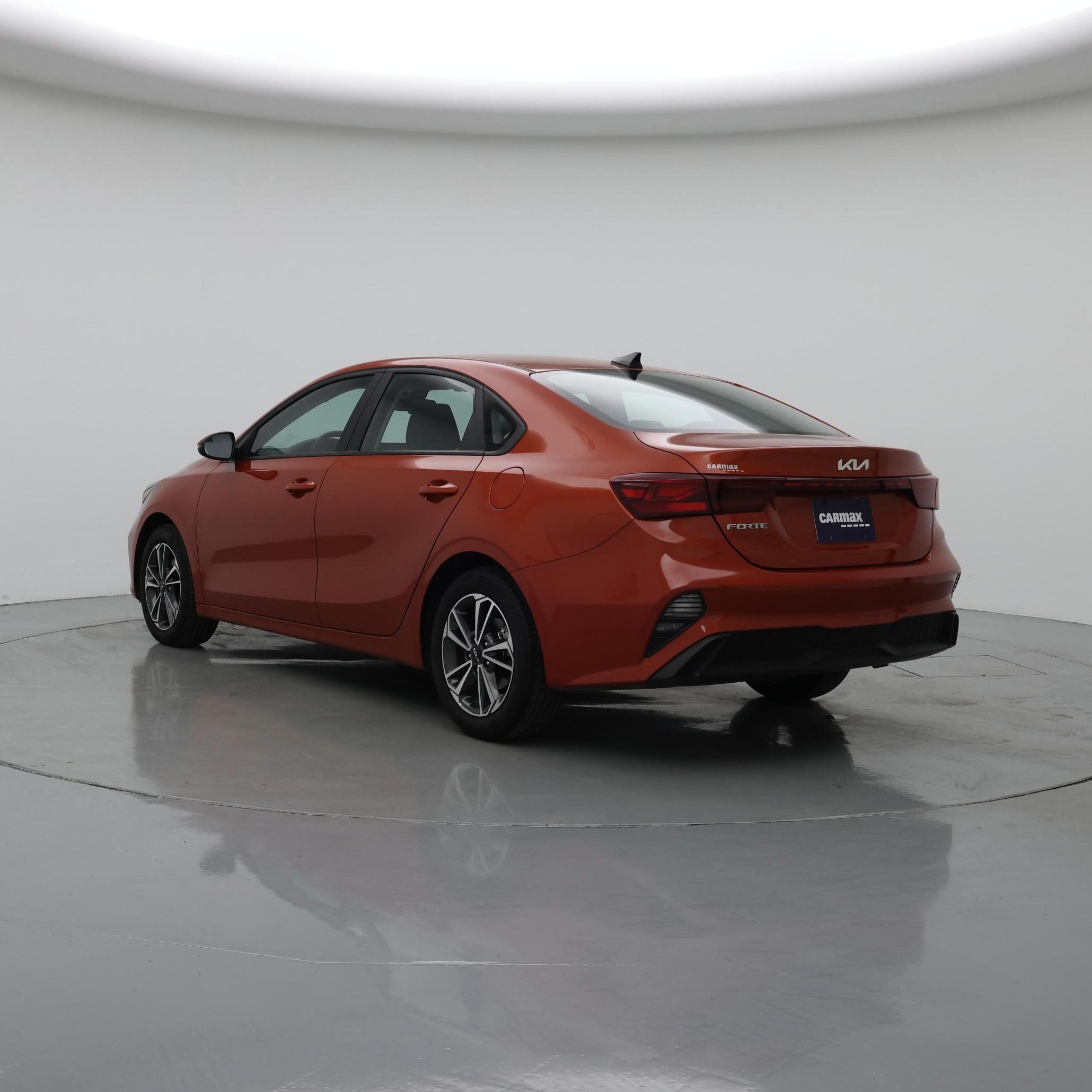 Thumbnail: 2023 Kia Forte - 2