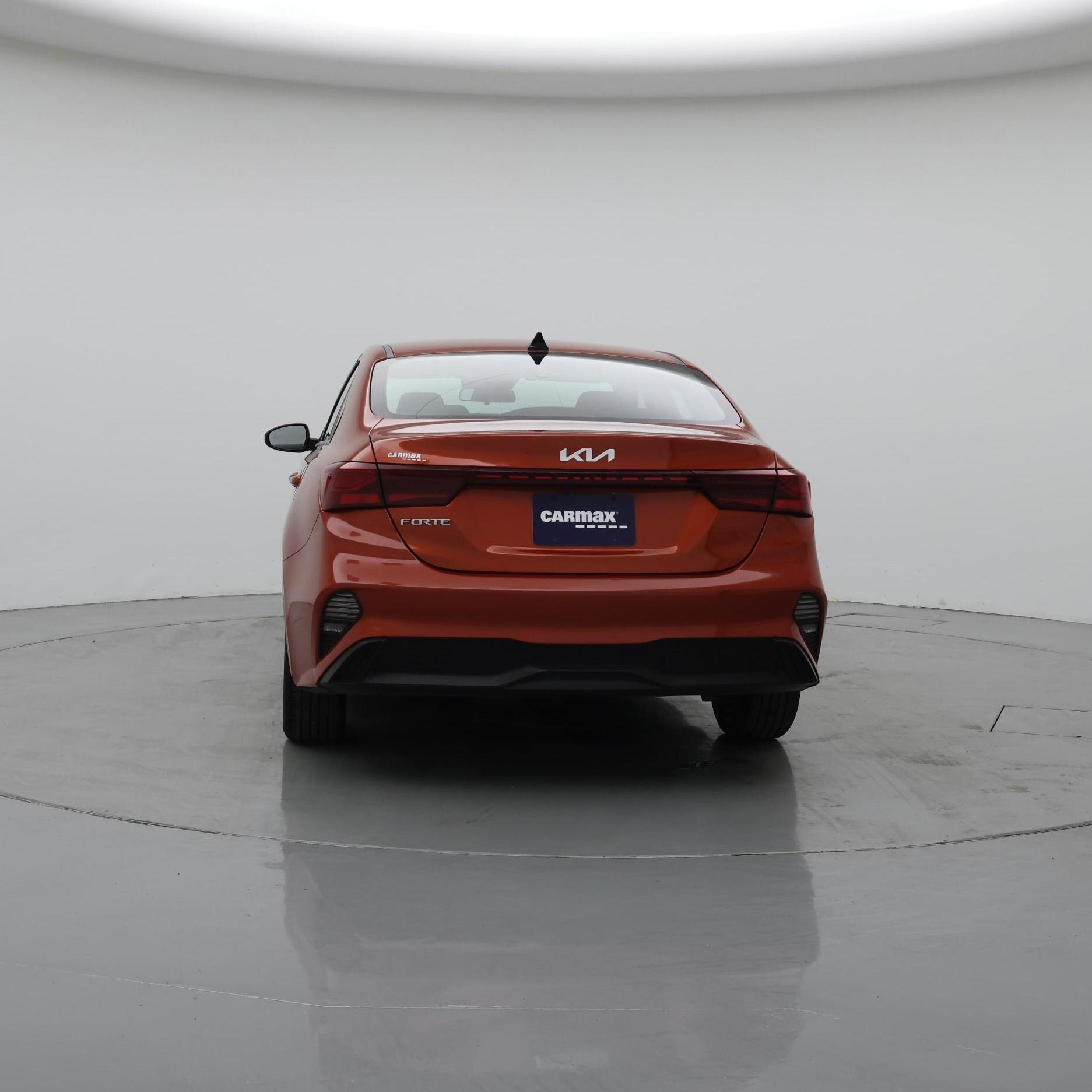 Thumbnail: 2023 Kia Forte - 6