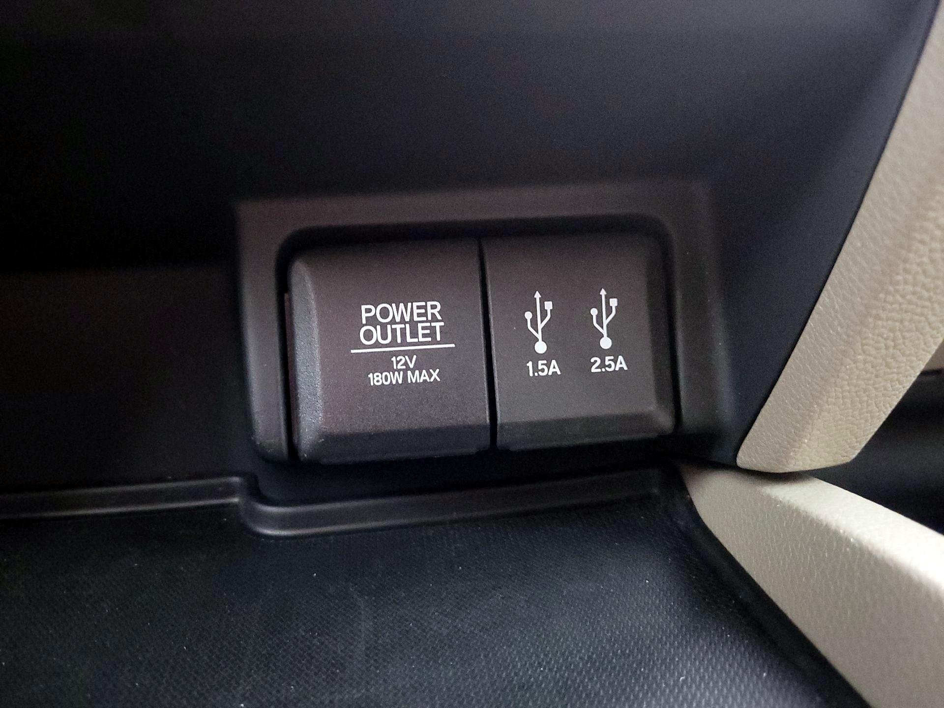 Thumbnail: 2016 Honda Pilot - 18