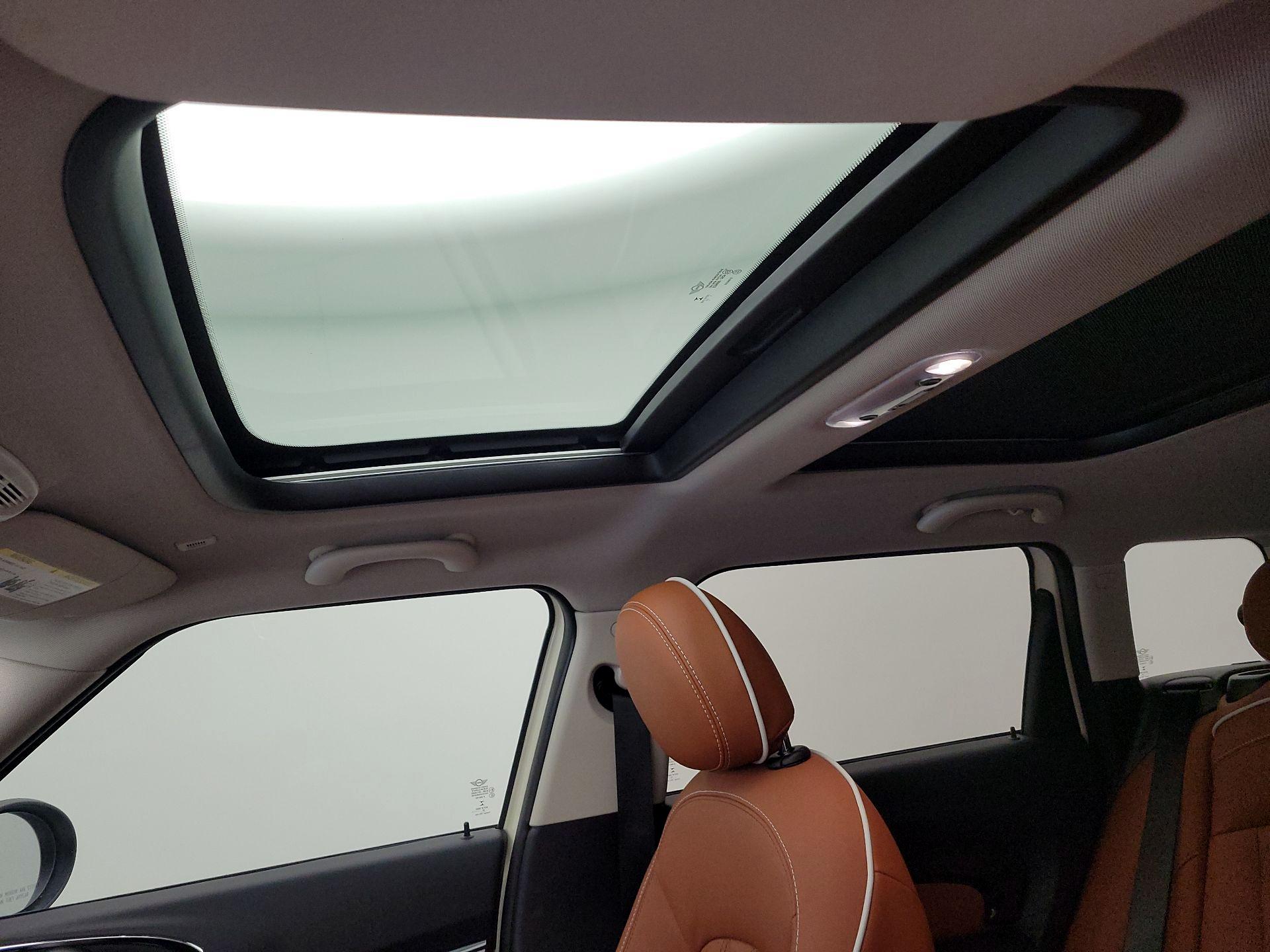 Thumbnail: 2021 MINI Cooper Clubman - 19