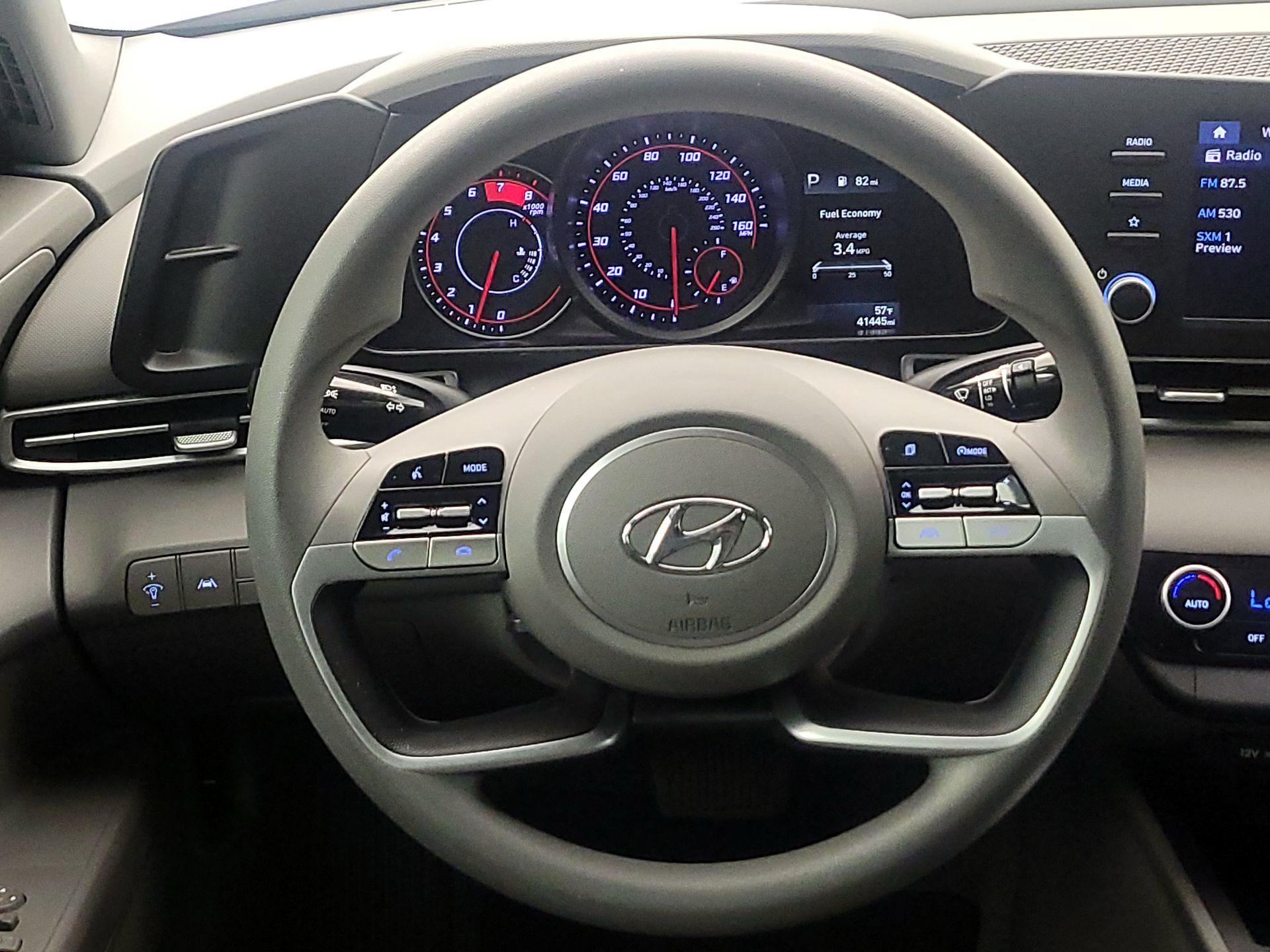 Thumbnail: 2023 Hyundai Elantra - 10