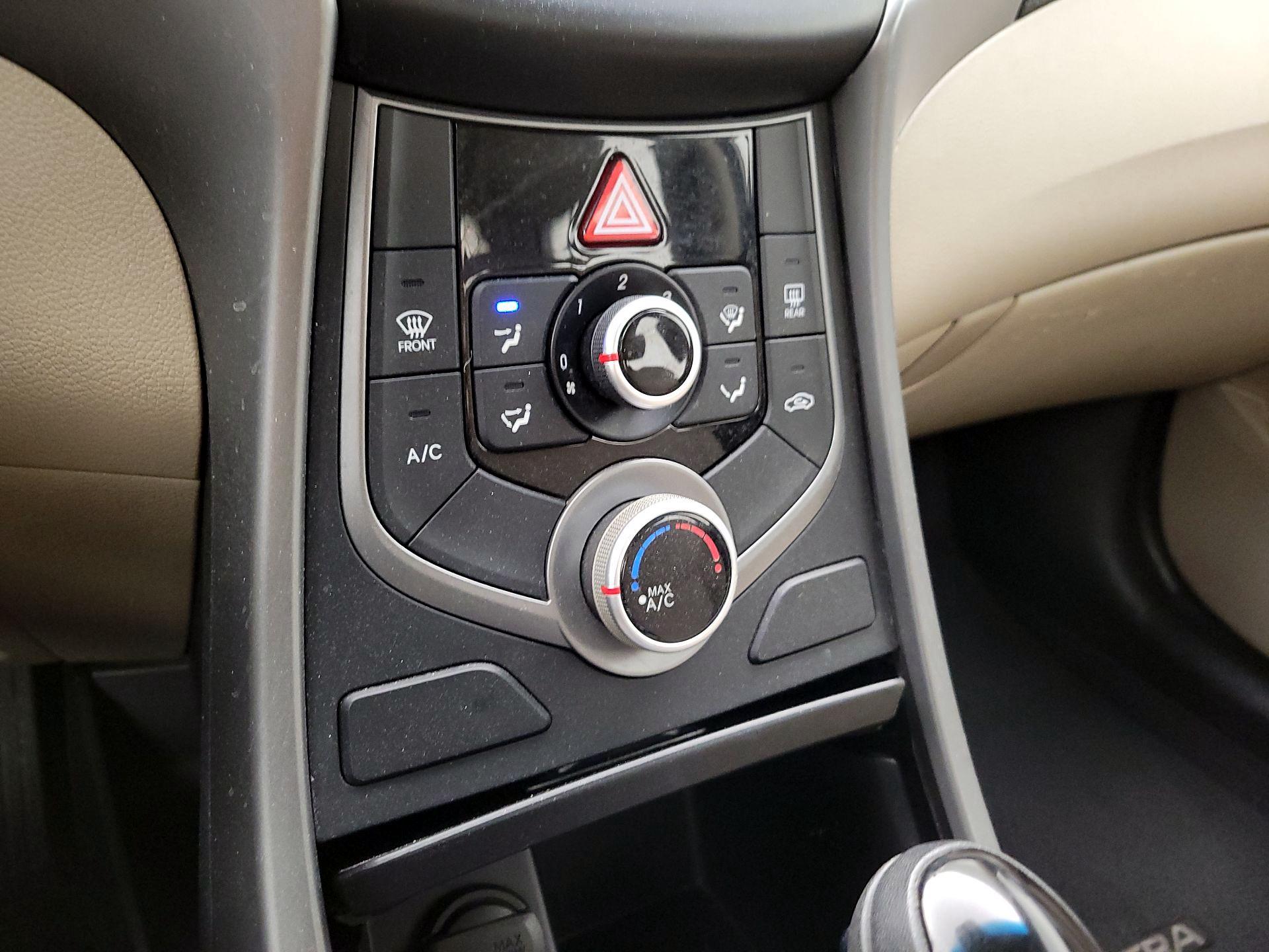 Thumbnail: 2016 Hyundai Elantra - 15