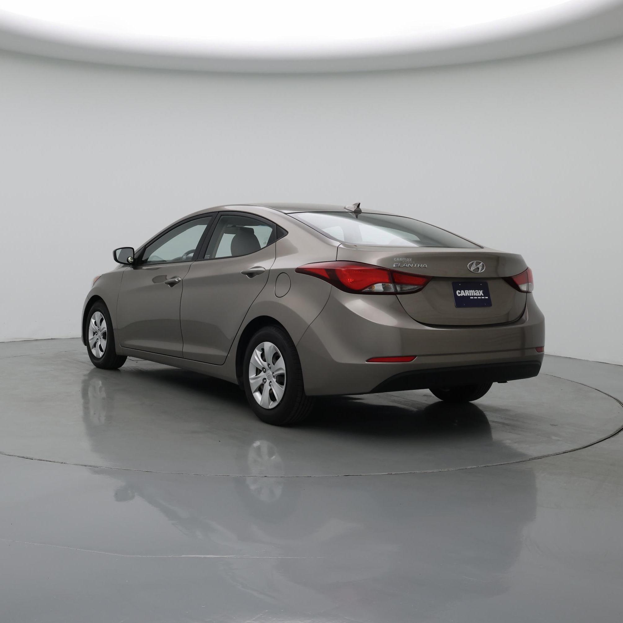 Thumbnail: 2016 Hyundai Elantra - 2