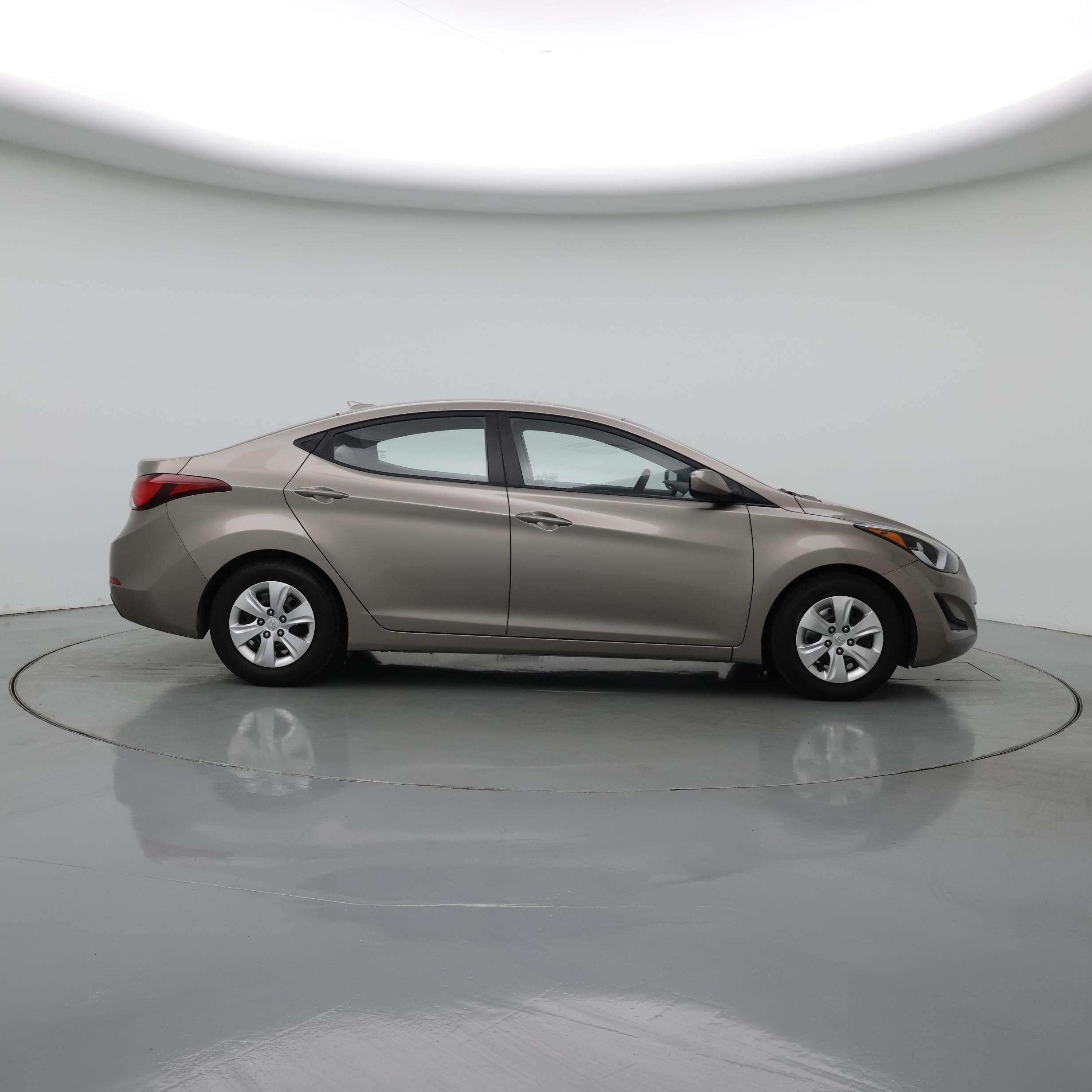 Thumbnail: 2016 Hyundai Elantra - 7