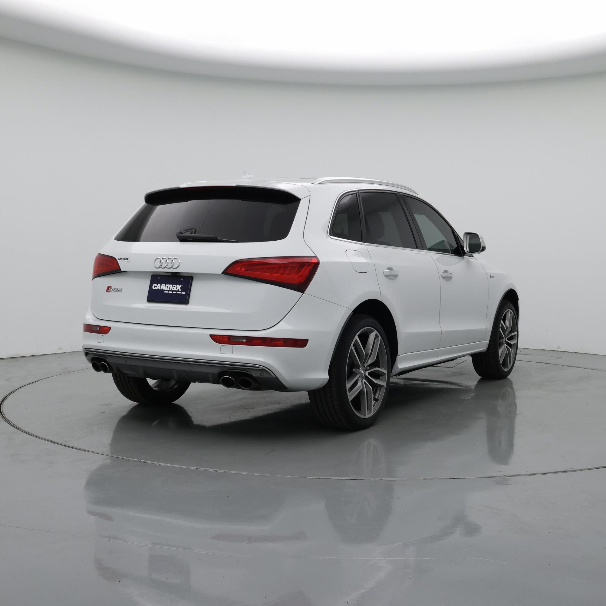 Thumbnail: 2015 Audi SQ5 - 8