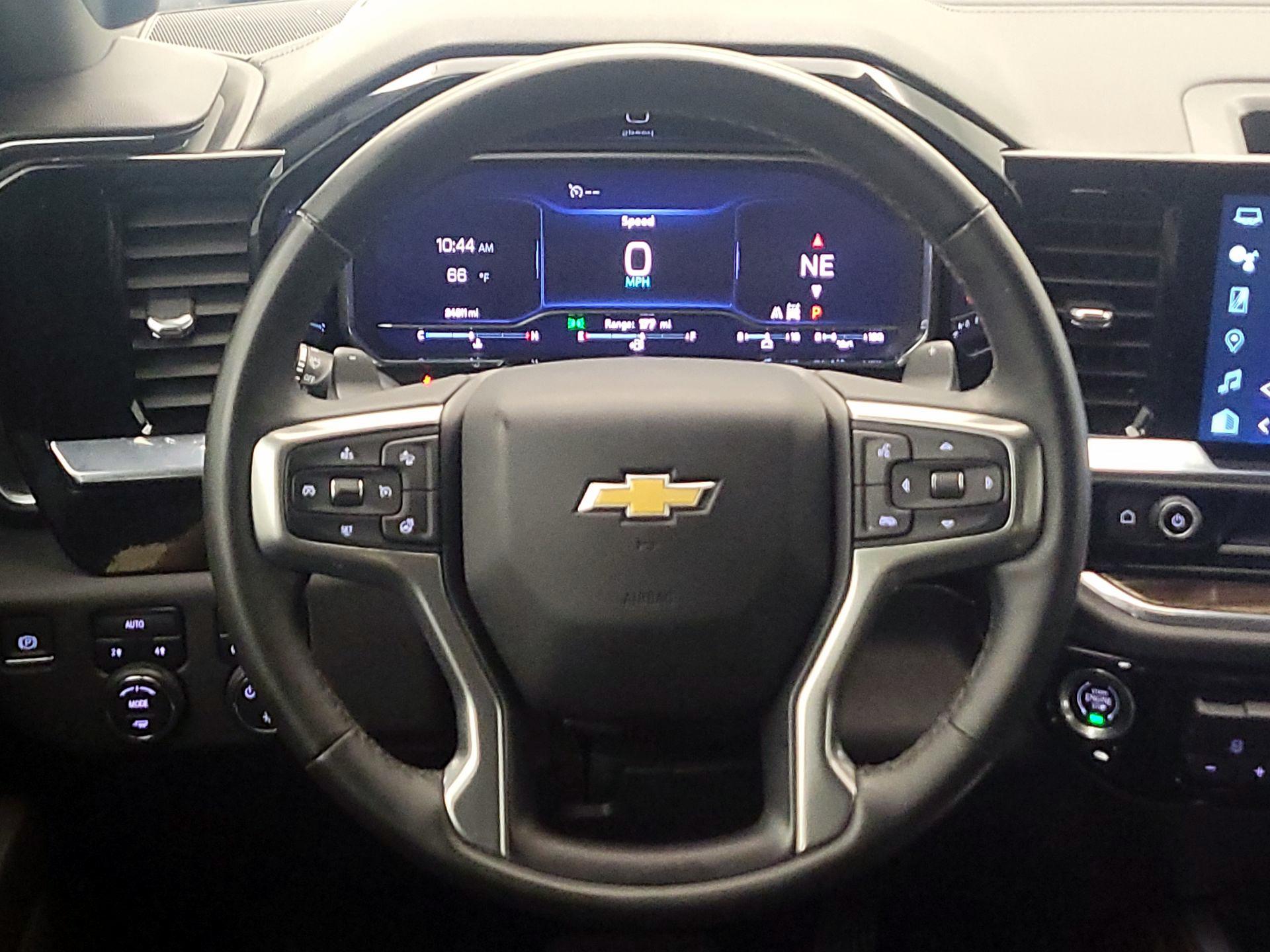 Thumbnail: 2024 Chevrolet Silverado 1500 - 10