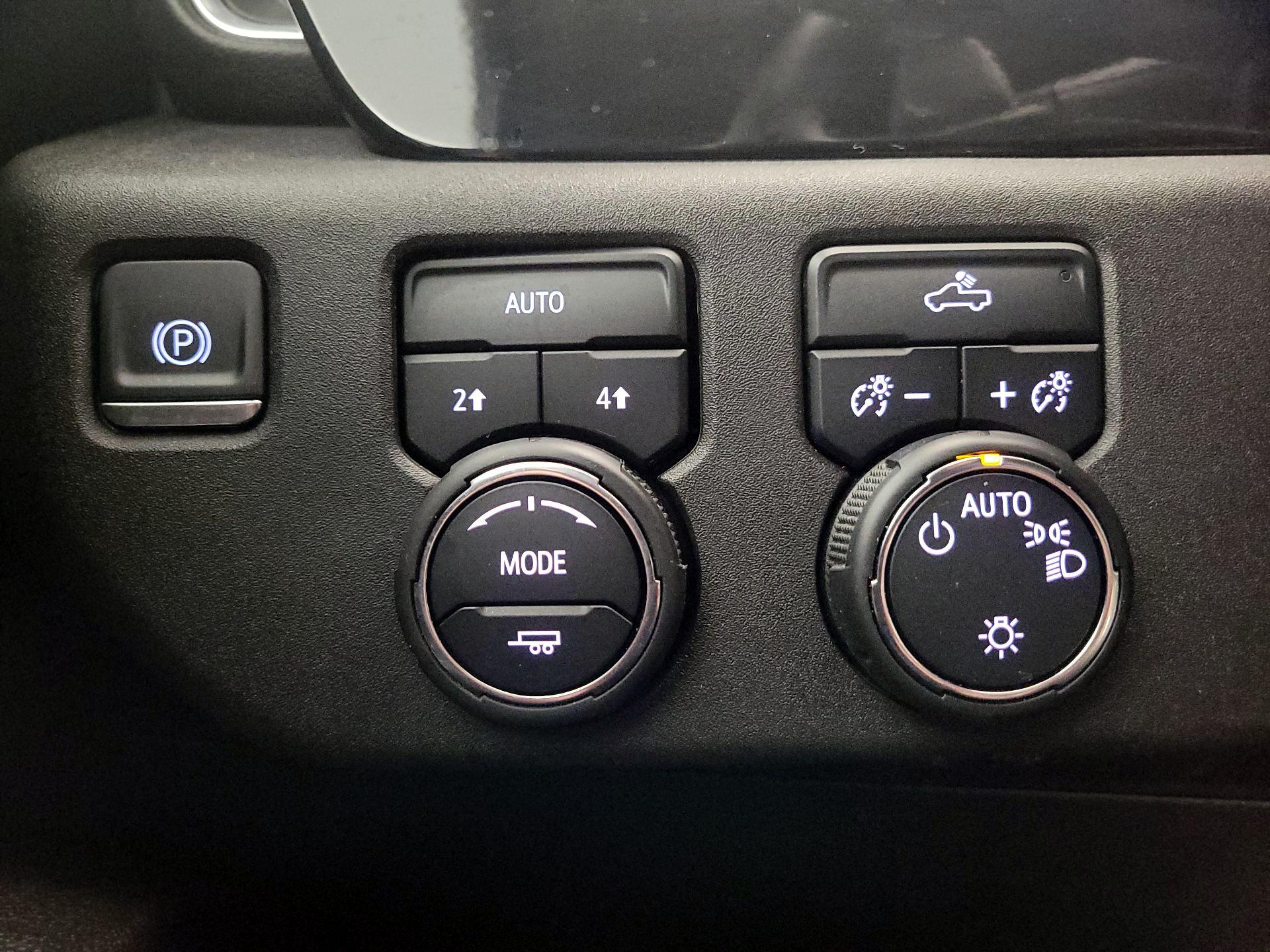 Thumbnail: 2024 Chevrolet Silverado 1500 - 13