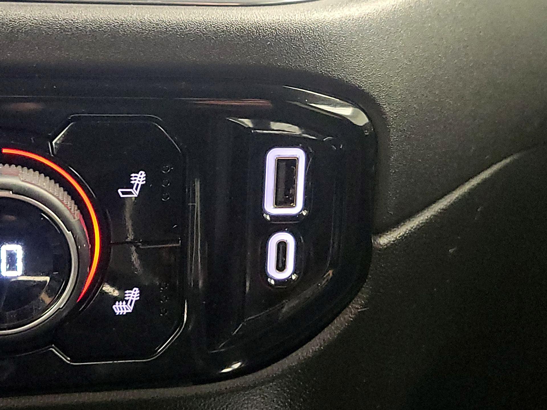 Thumbnail: 2024 Chevrolet Silverado 1500 - 18