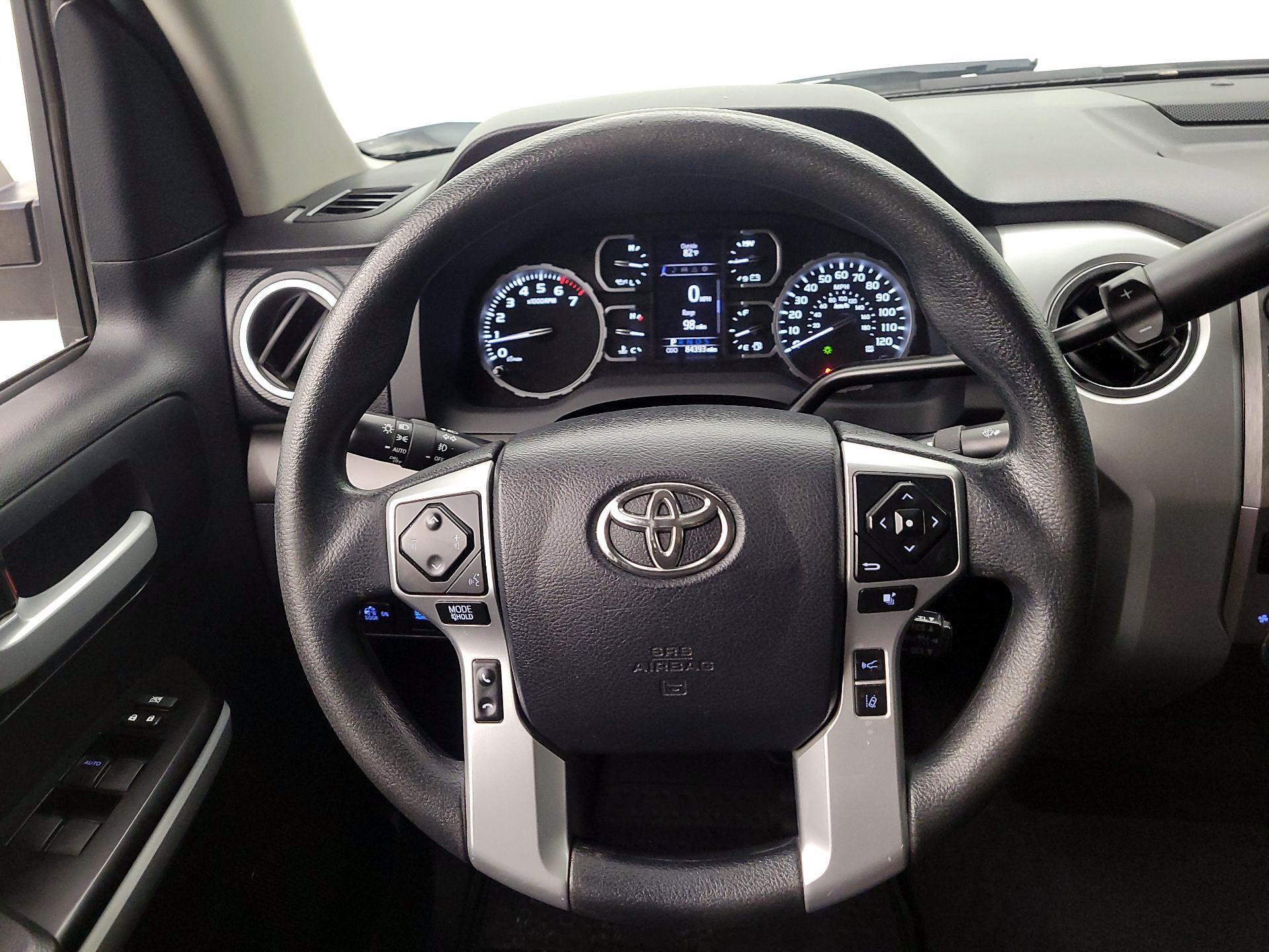Thumbnail: 2018 Toyota Tundra - 10