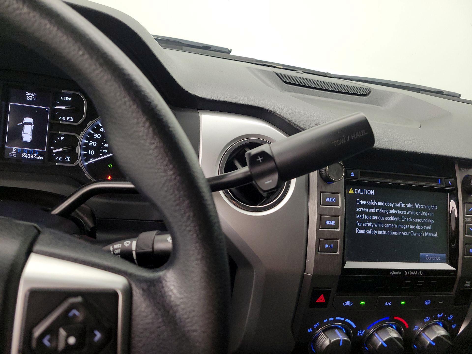 Thumbnail: 2018 Toyota Tundra - 17