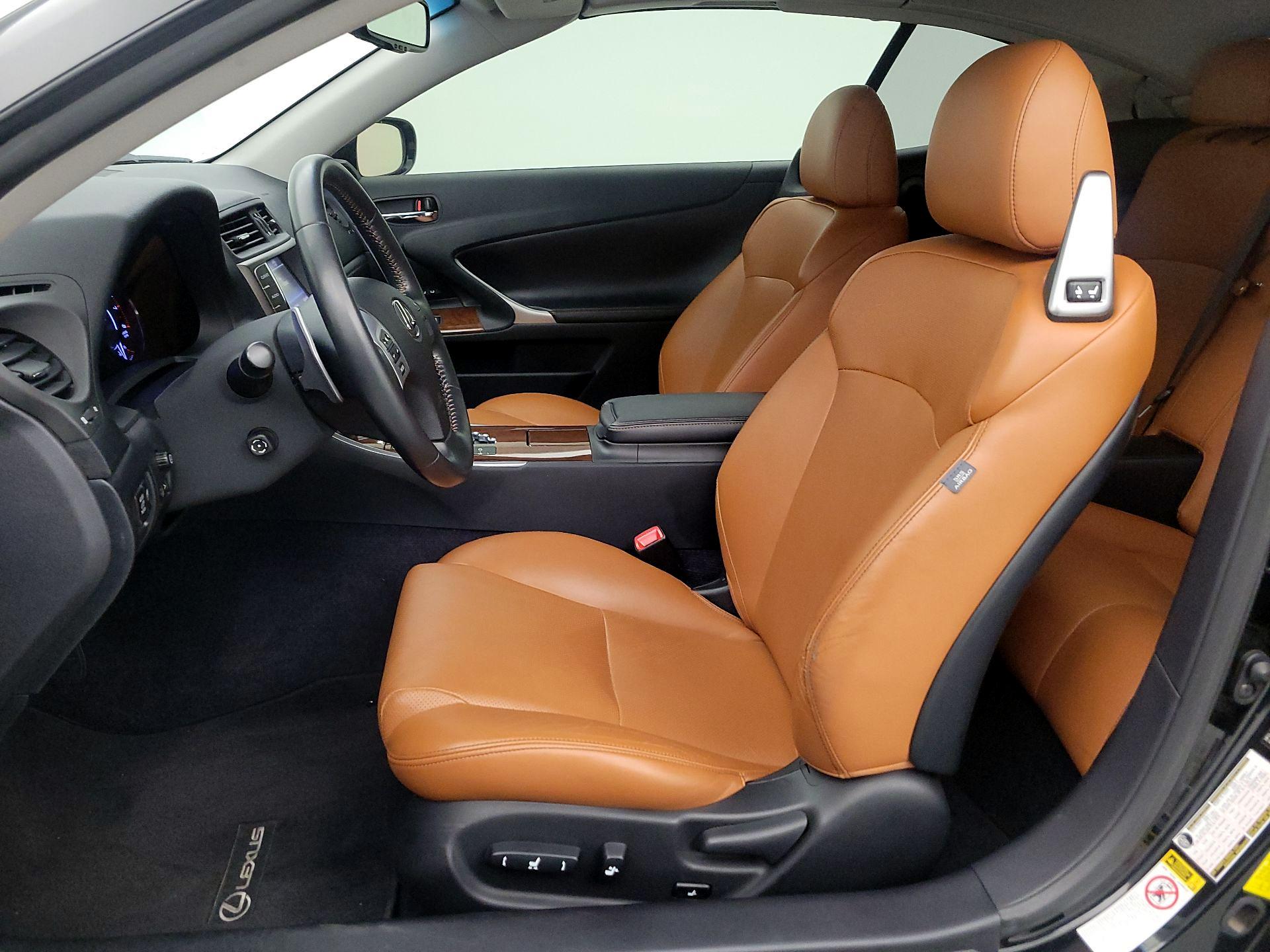 Thumbnail: 2014 Lexus IS - 11