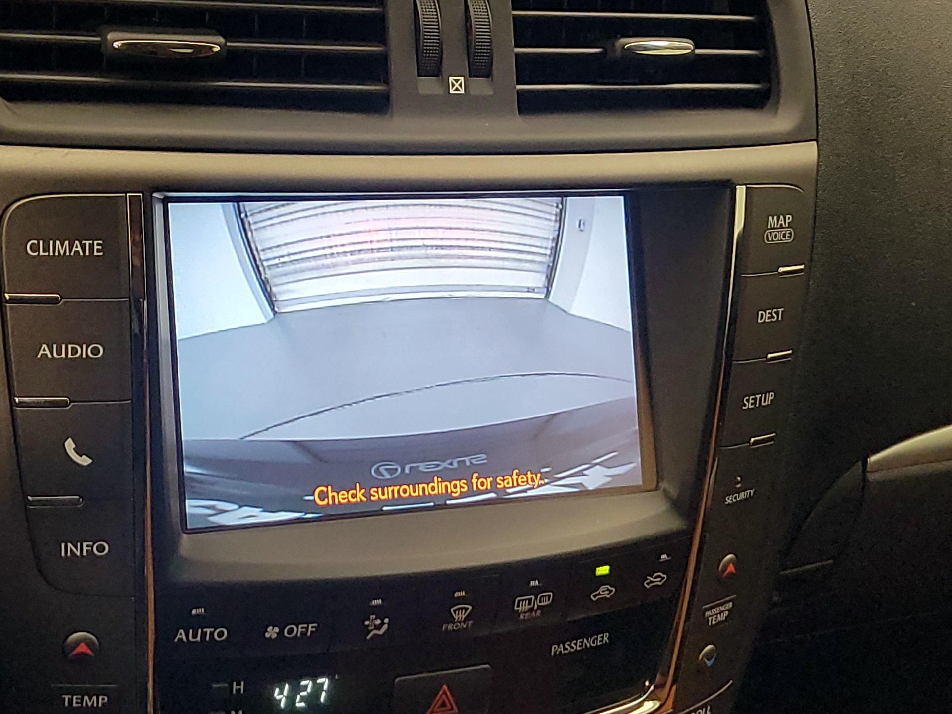 Thumbnail: 2014 Lexus IS - 14